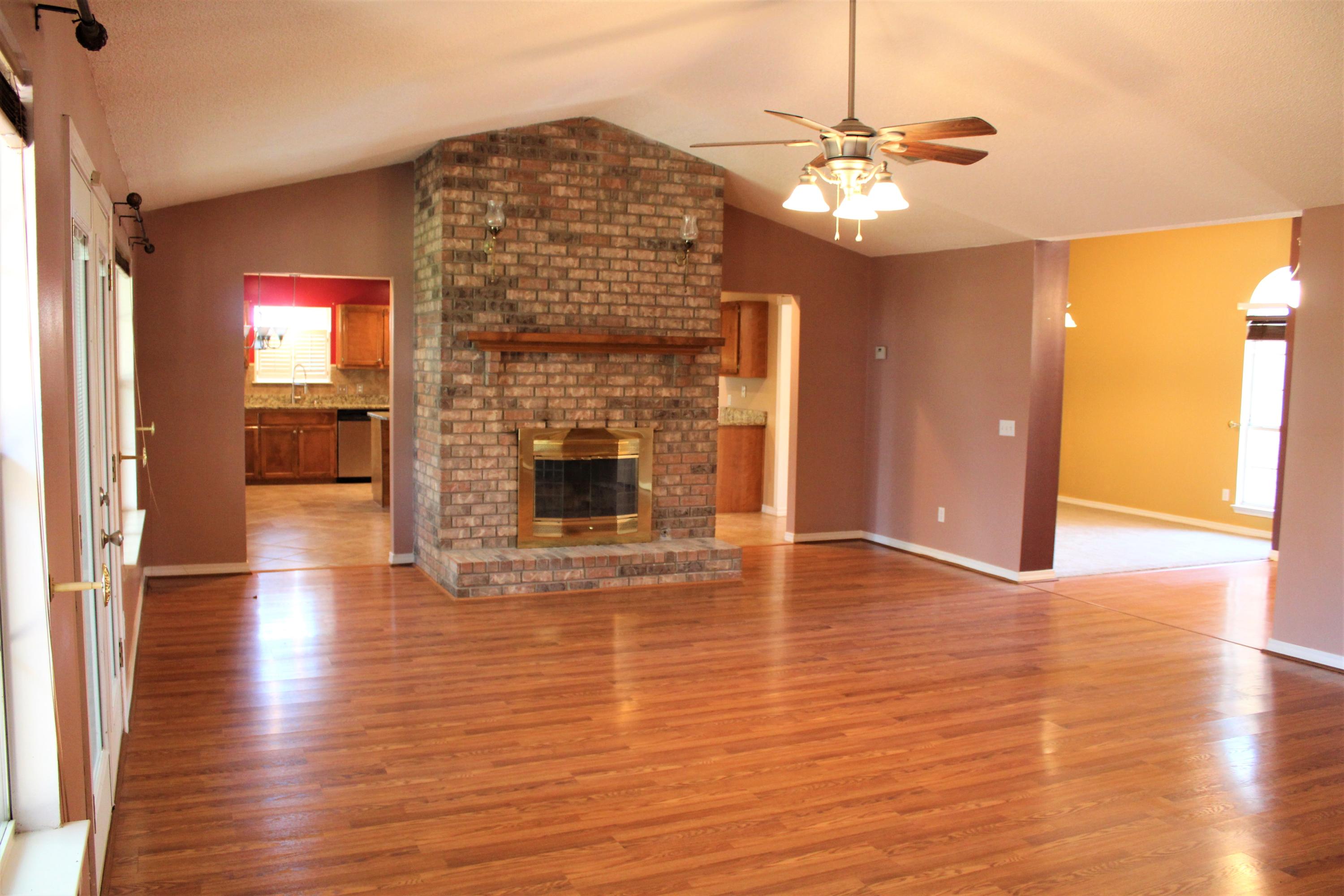 RIVERCHASE S/D PH II - Residential