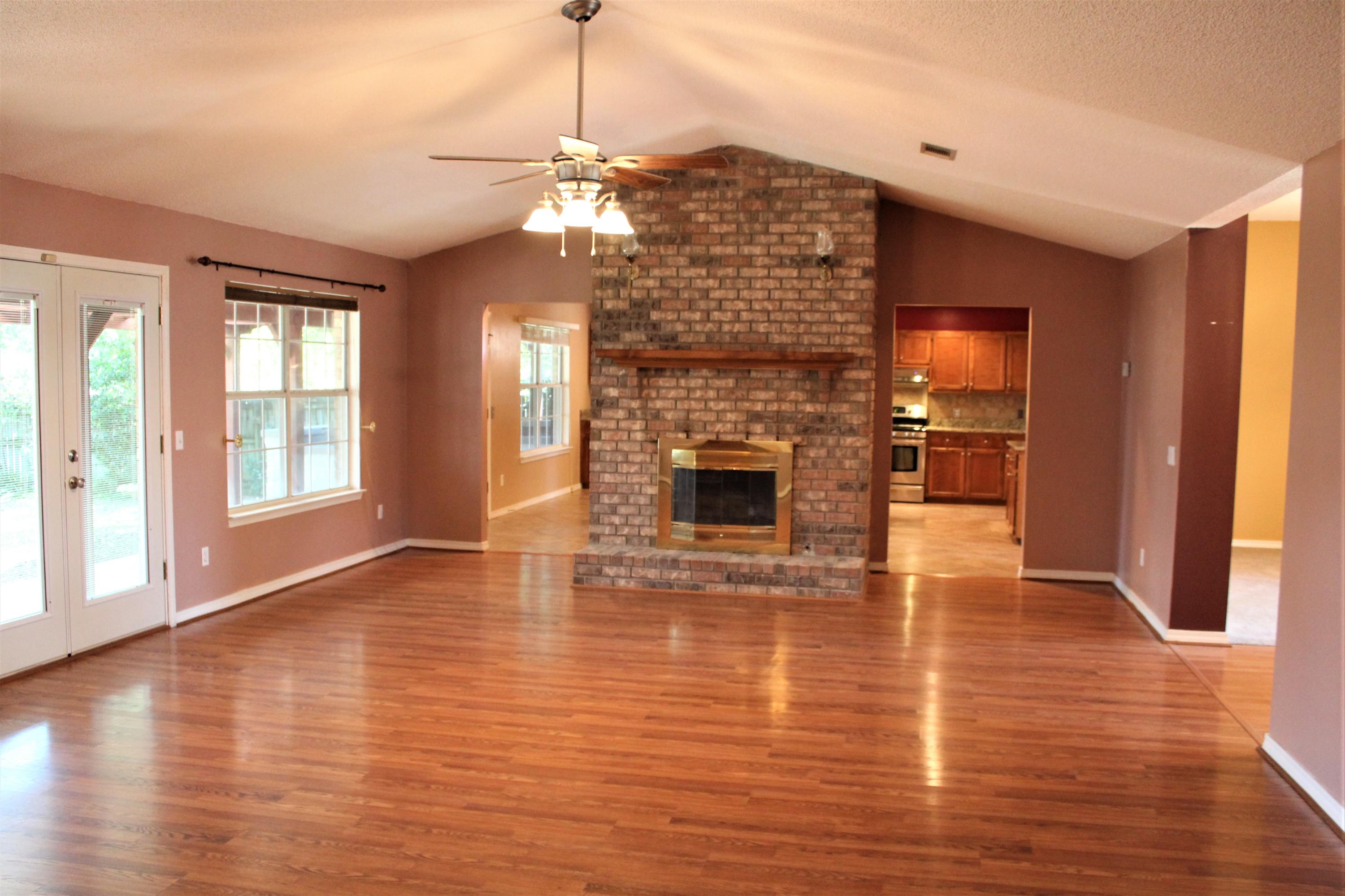 RIVERCHASE S/D PH II - Residential