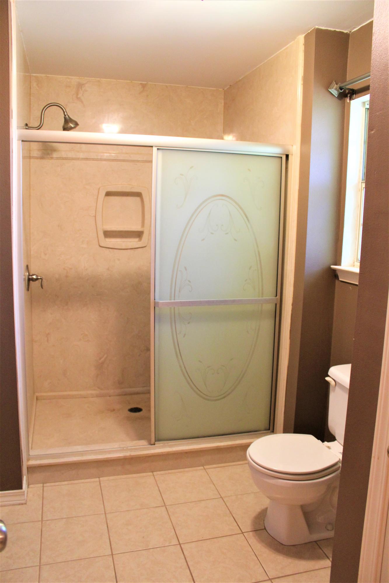 RIVERCHASE S/D PH II - Residential