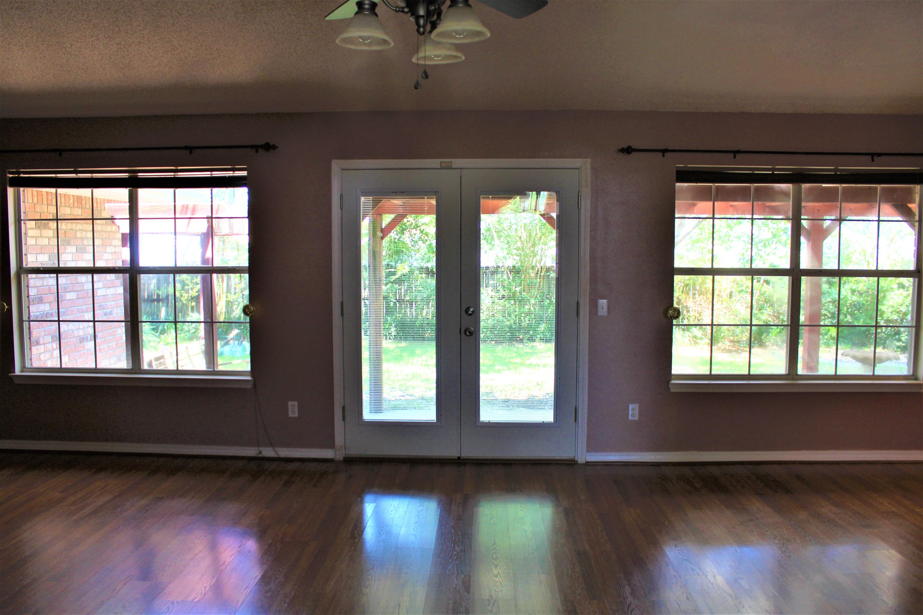 RIVERCHASE S/D PH II - Residential