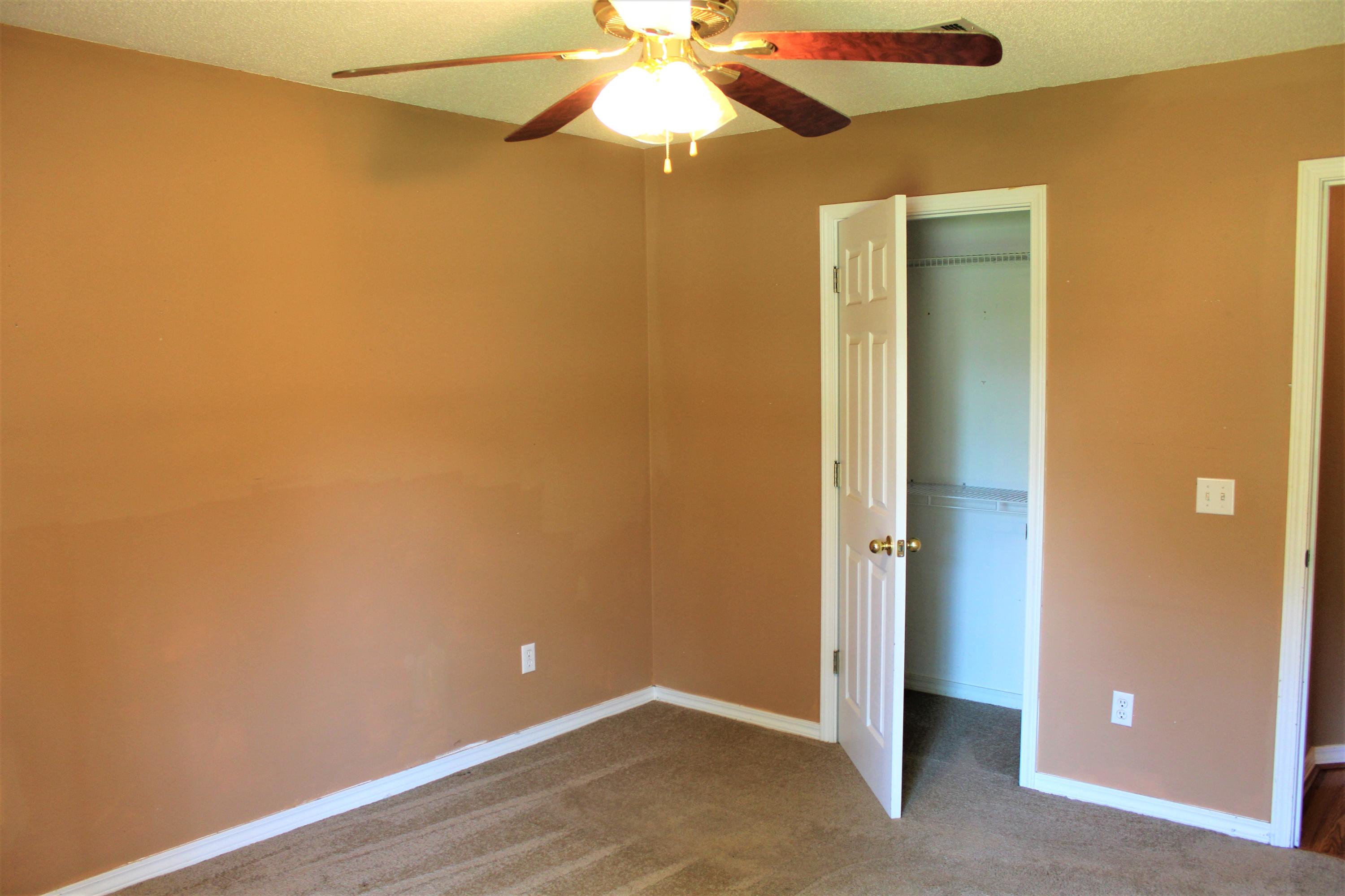 RIVERCHASE S/D PH II - Residential