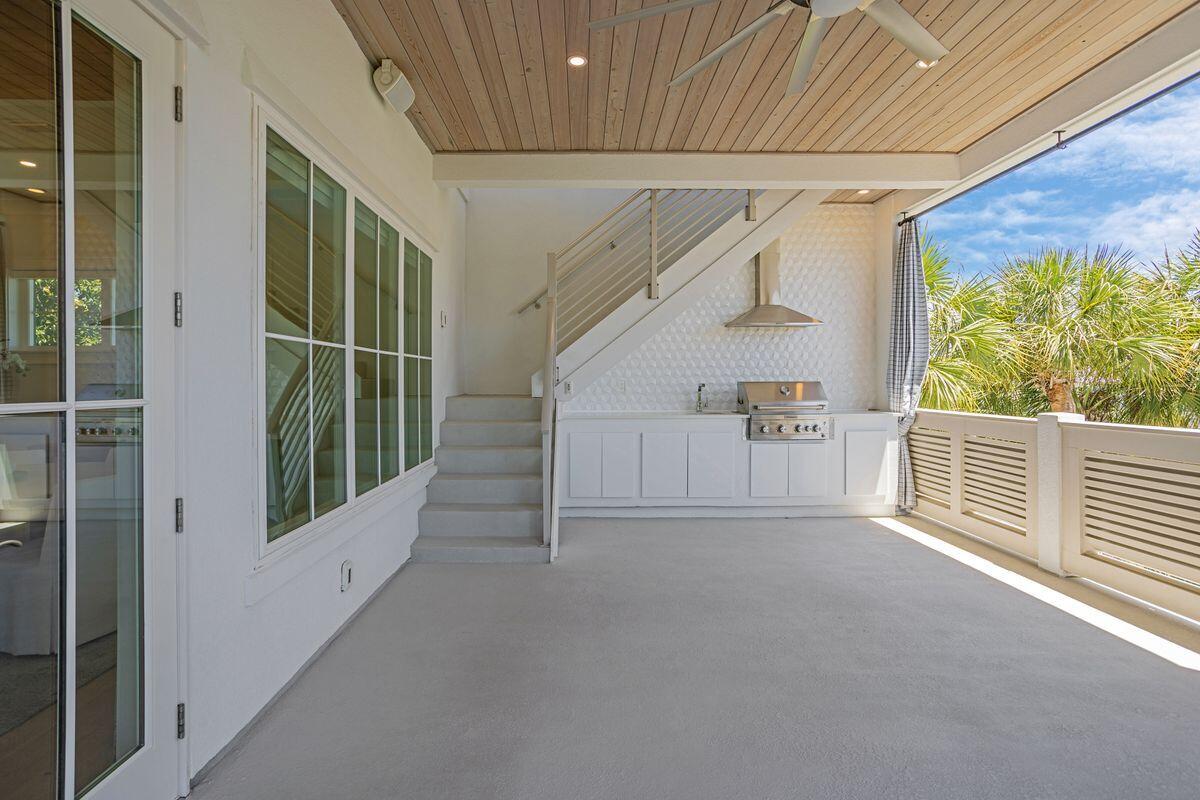 VILLAGE OF WHITE CLIFFS THE - Residential
