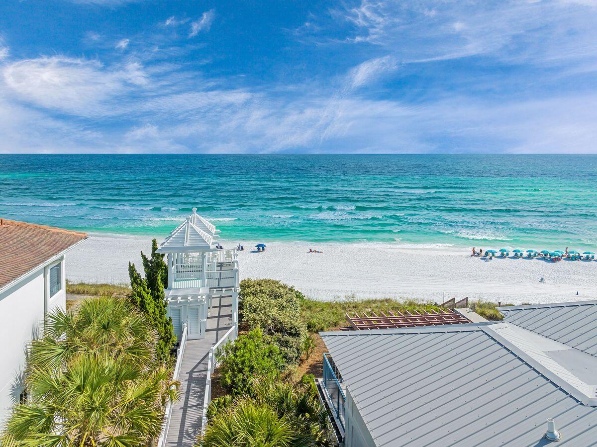 VILLAGE OF WHITE CLIFFS THE - Residential