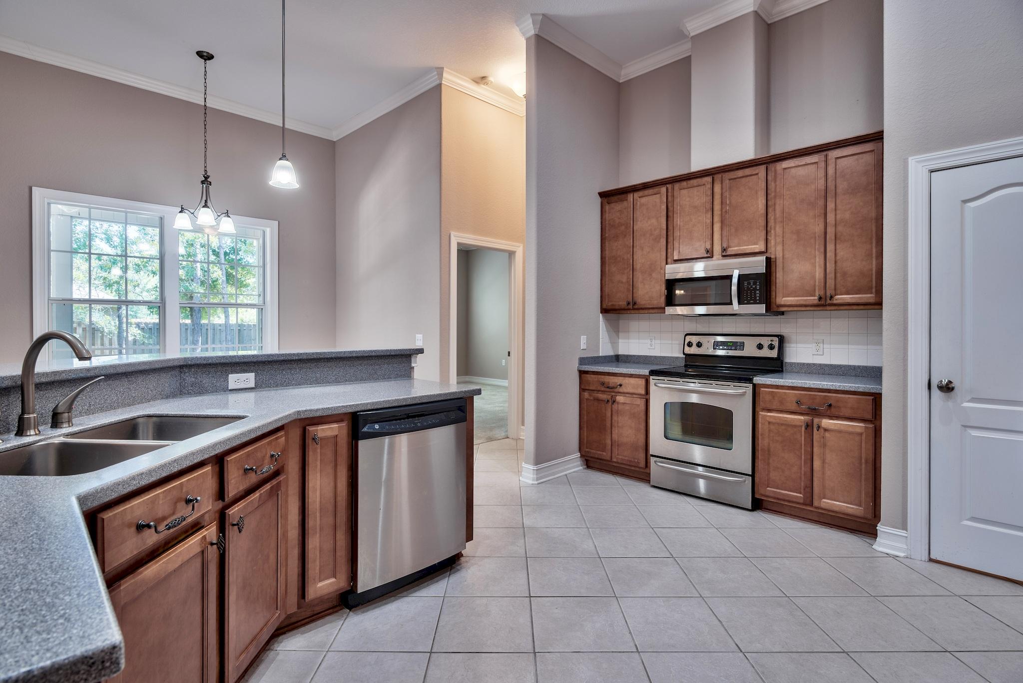 HAMMOCK BAY - Residential