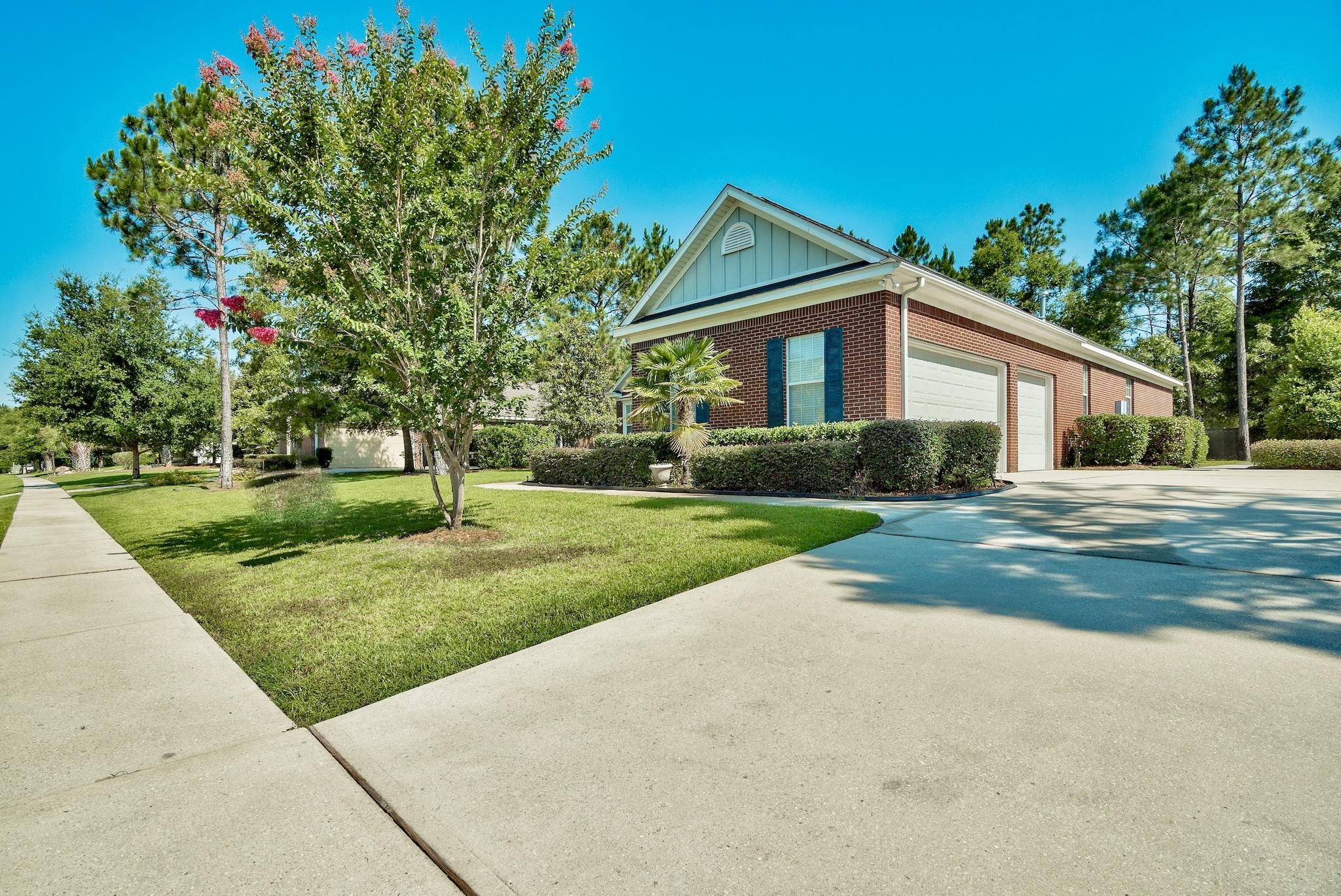 HAMMOCK BAY - Residential