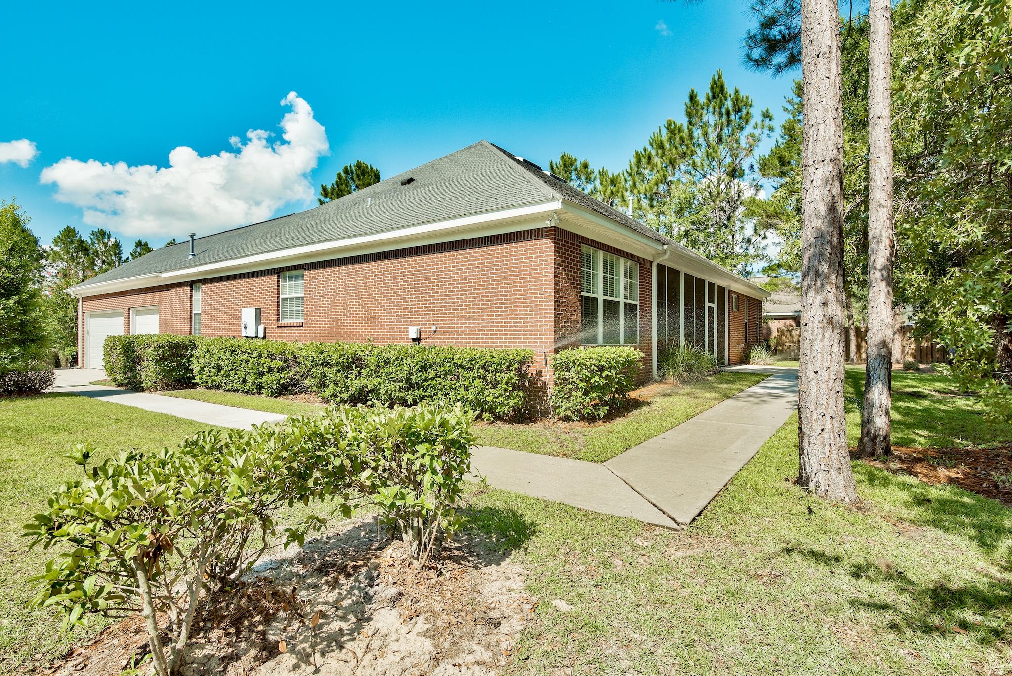 HAMMOCK BAY - Residential