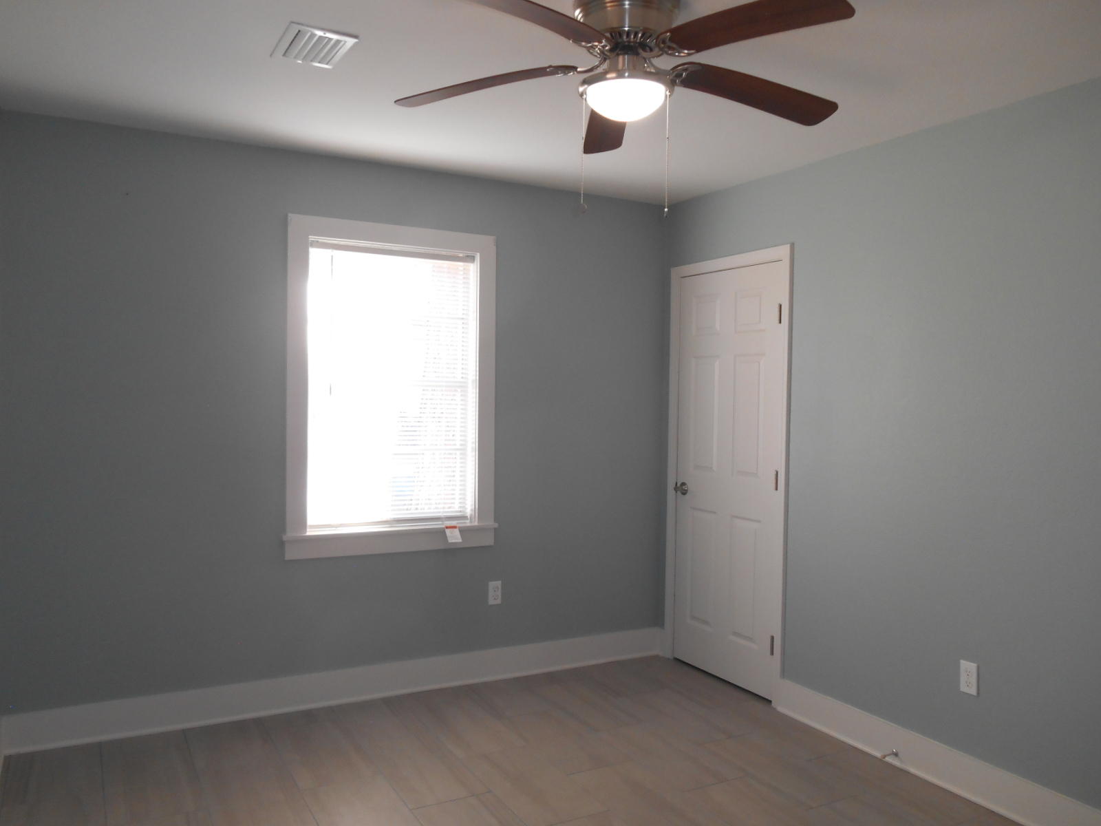 OAKLAND HEIGHTS - Residential