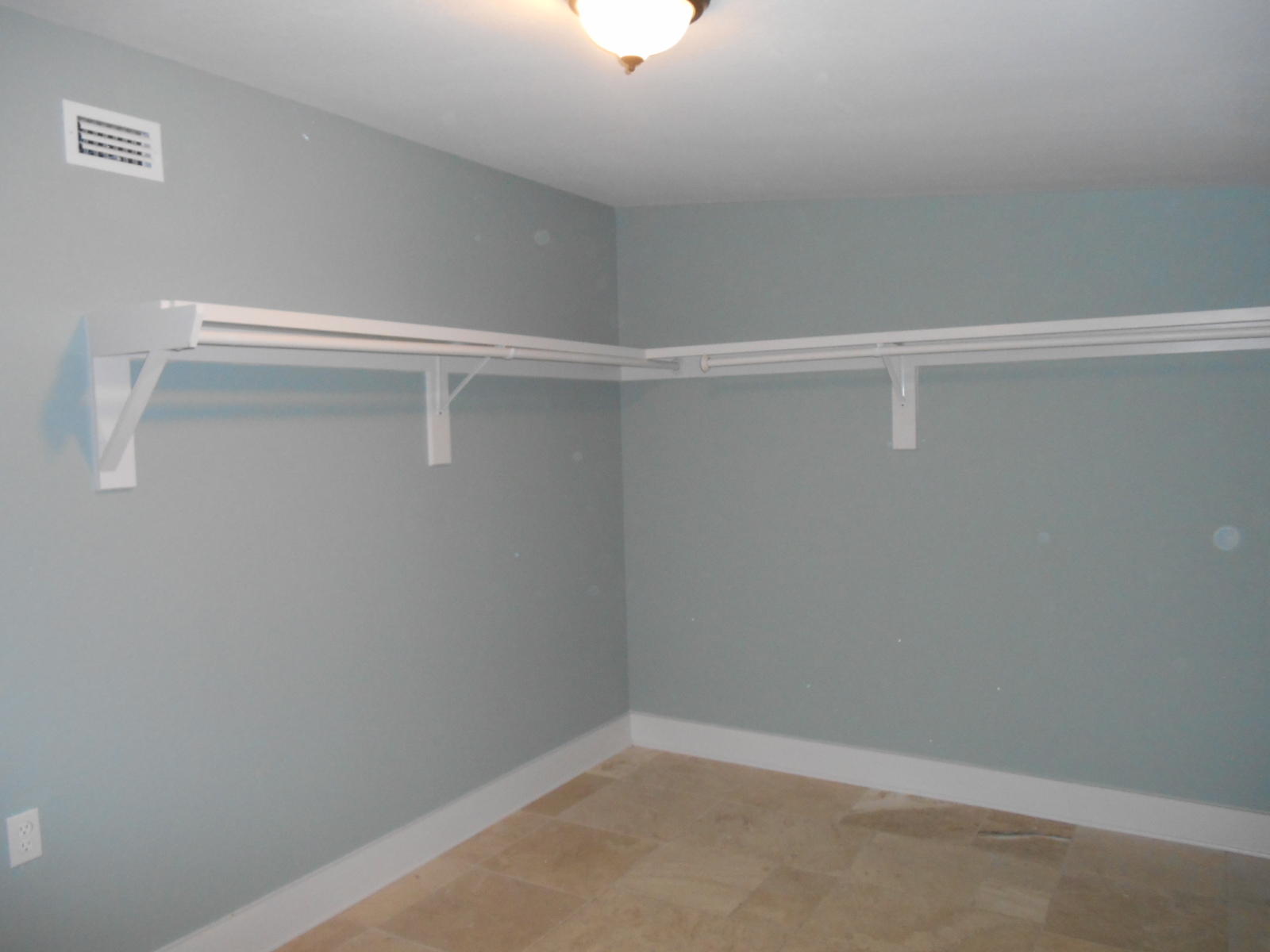 OAKLAND HEIGHTS - Residential