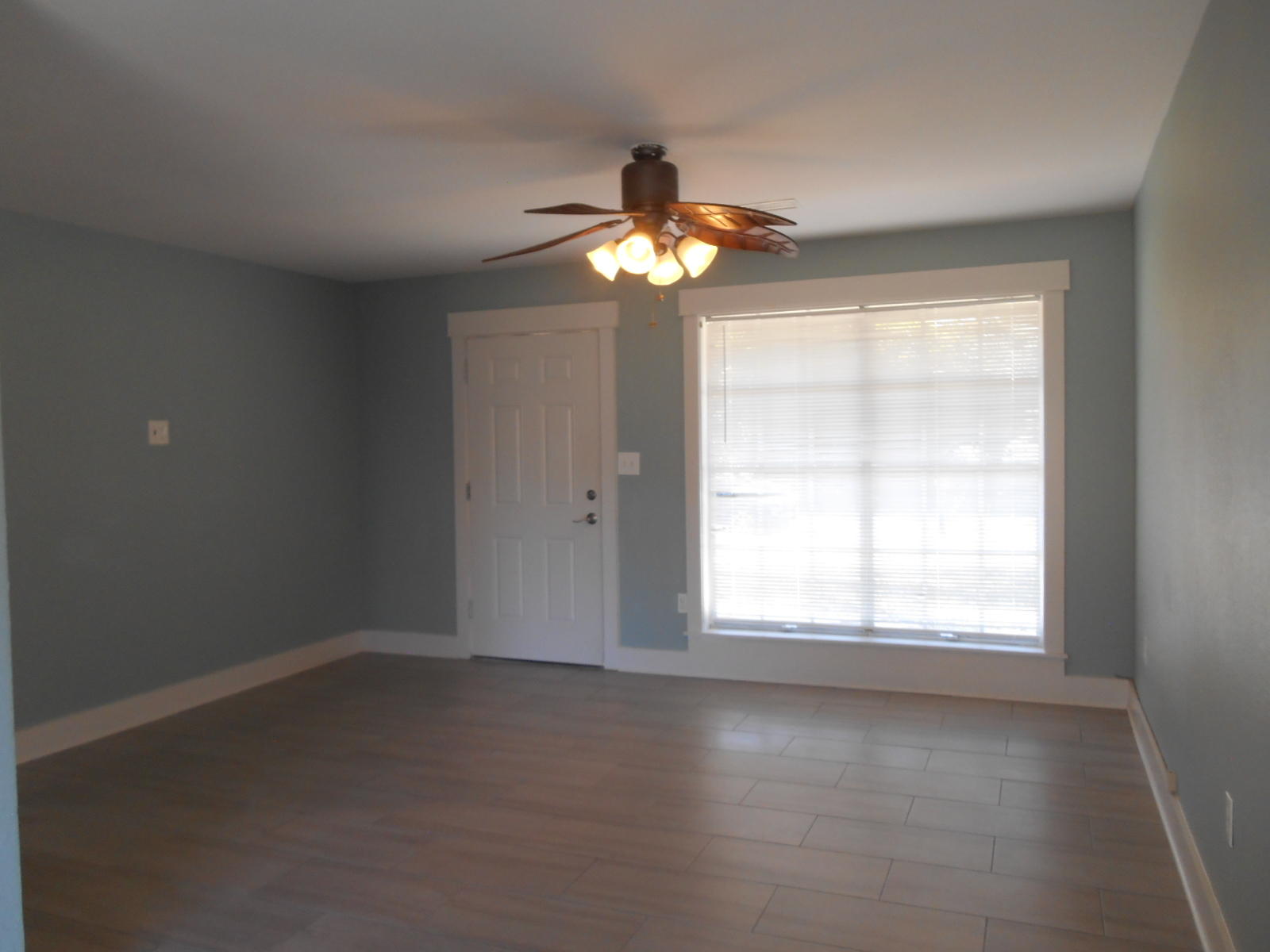 OAKLAND HEIGHTS - Residential