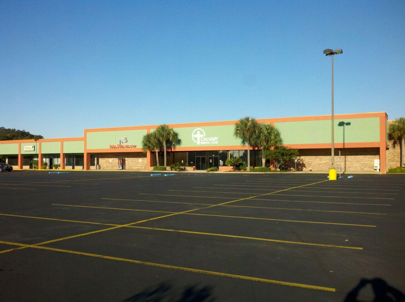 Located one block west of Publix in City Plaza. Plenty of parking, easy access. Can be used as retail or office use.