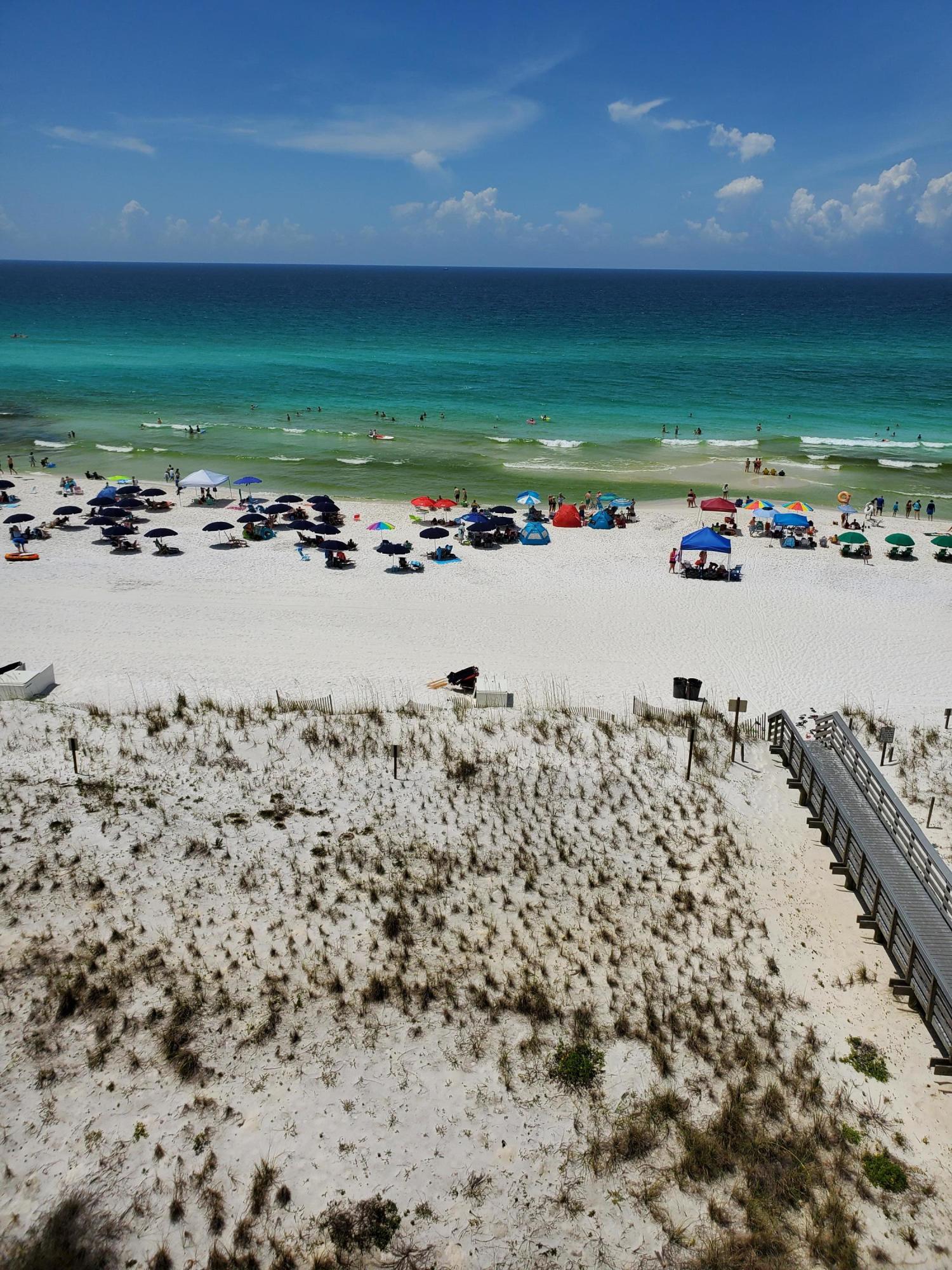 PELICAN ISLE - Residential