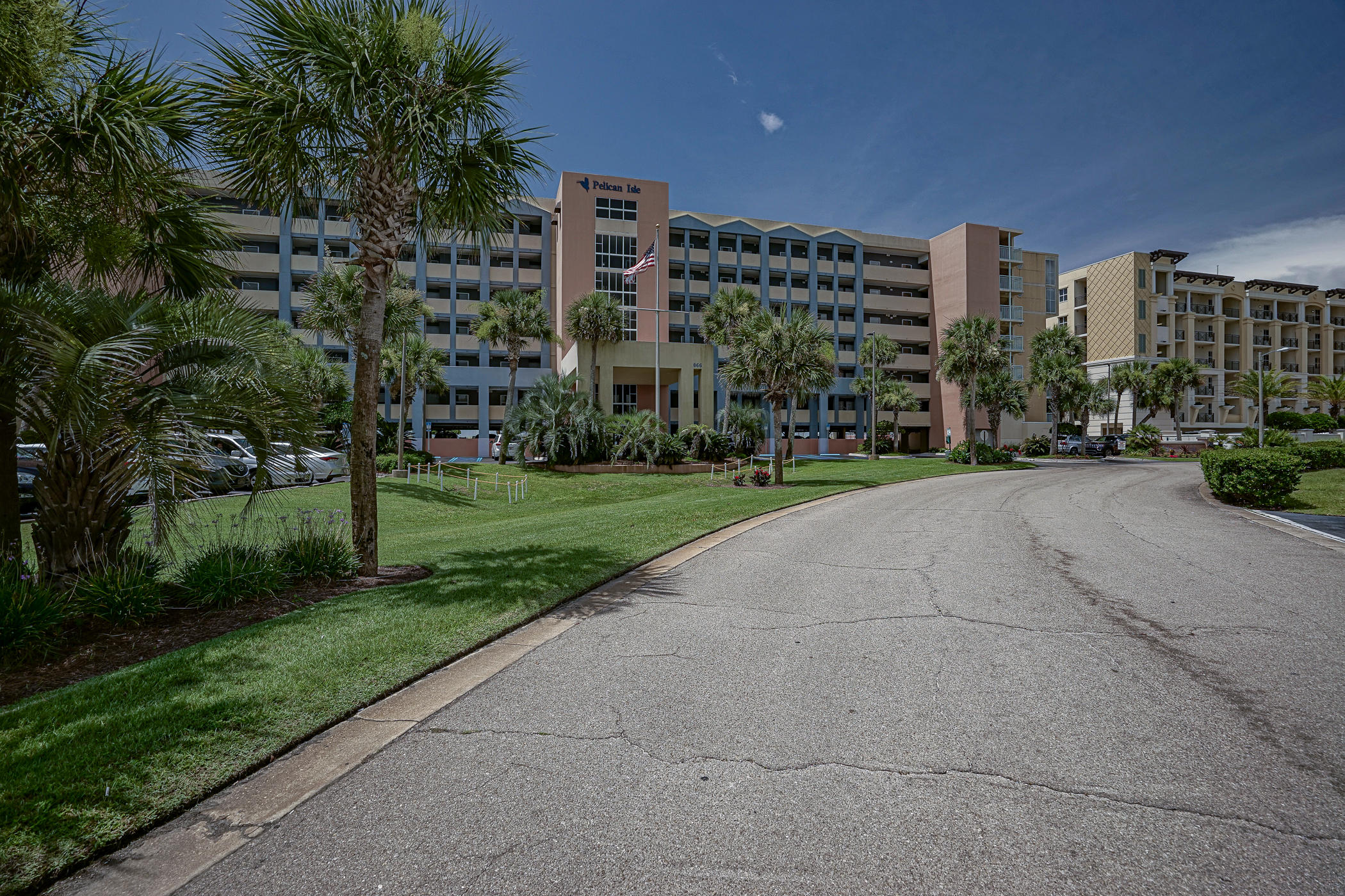 PELICAN ISLE - Residential