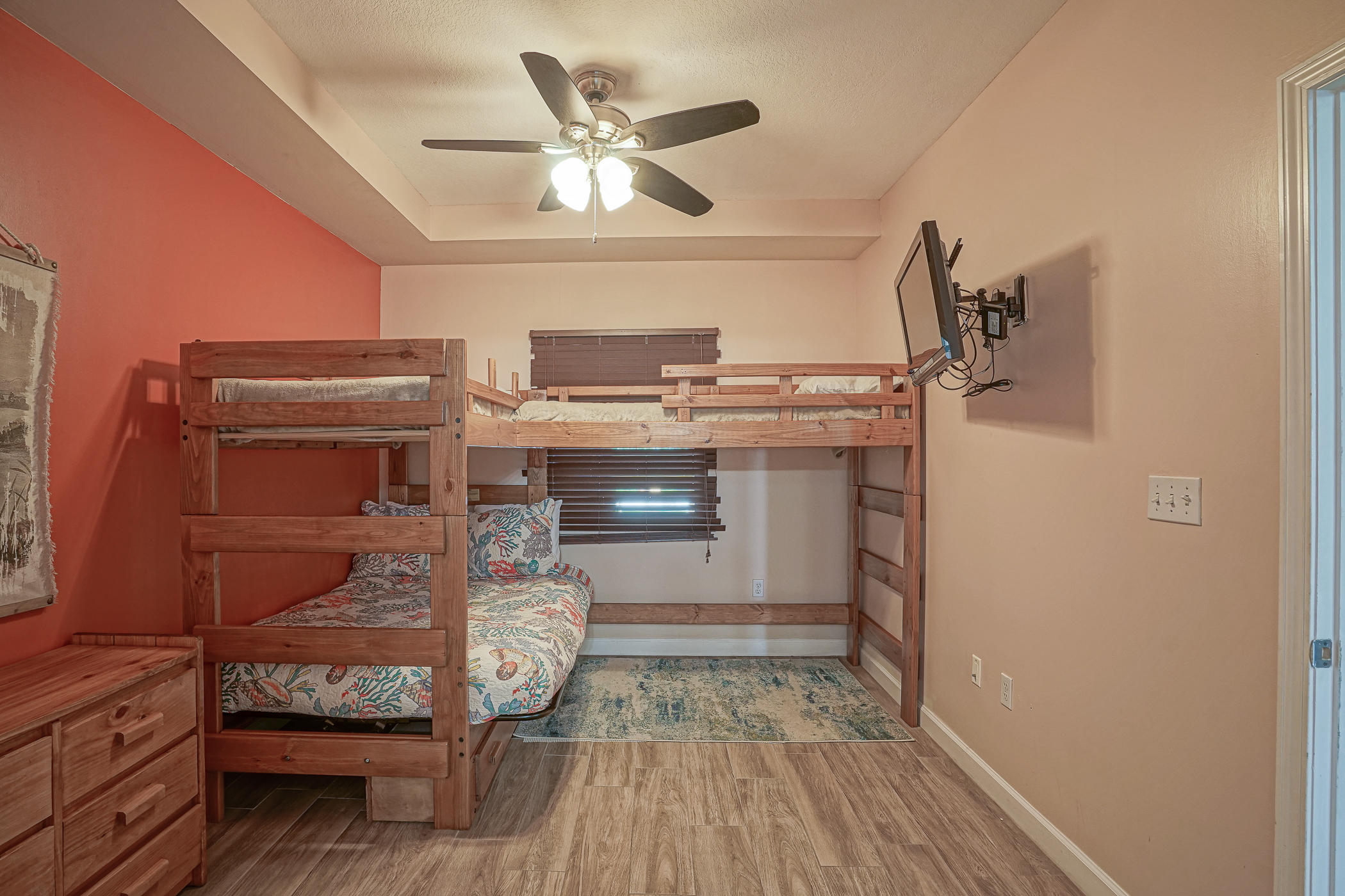 PELICAN ISLE - Residential