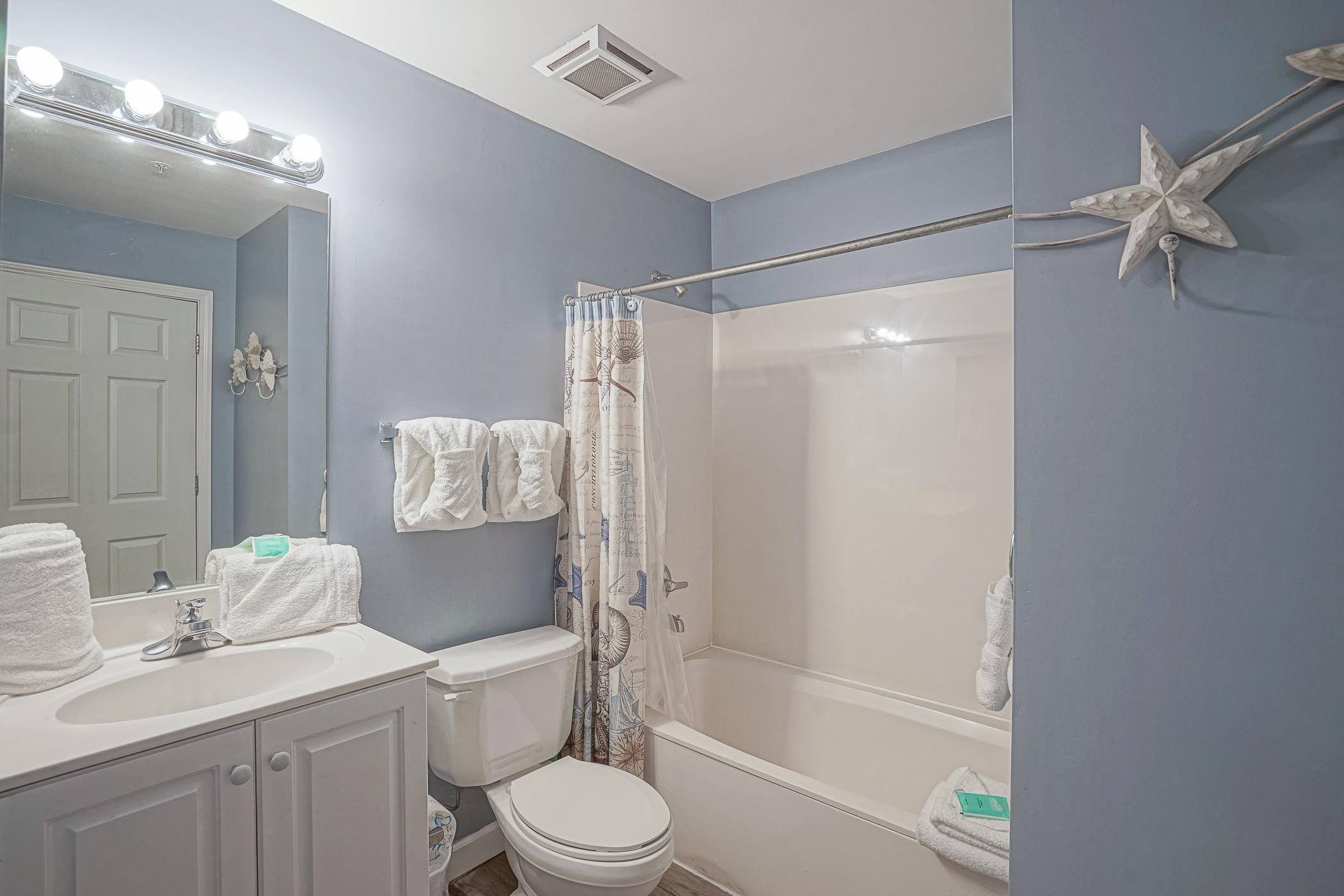 PELICAN ISLE - Residential