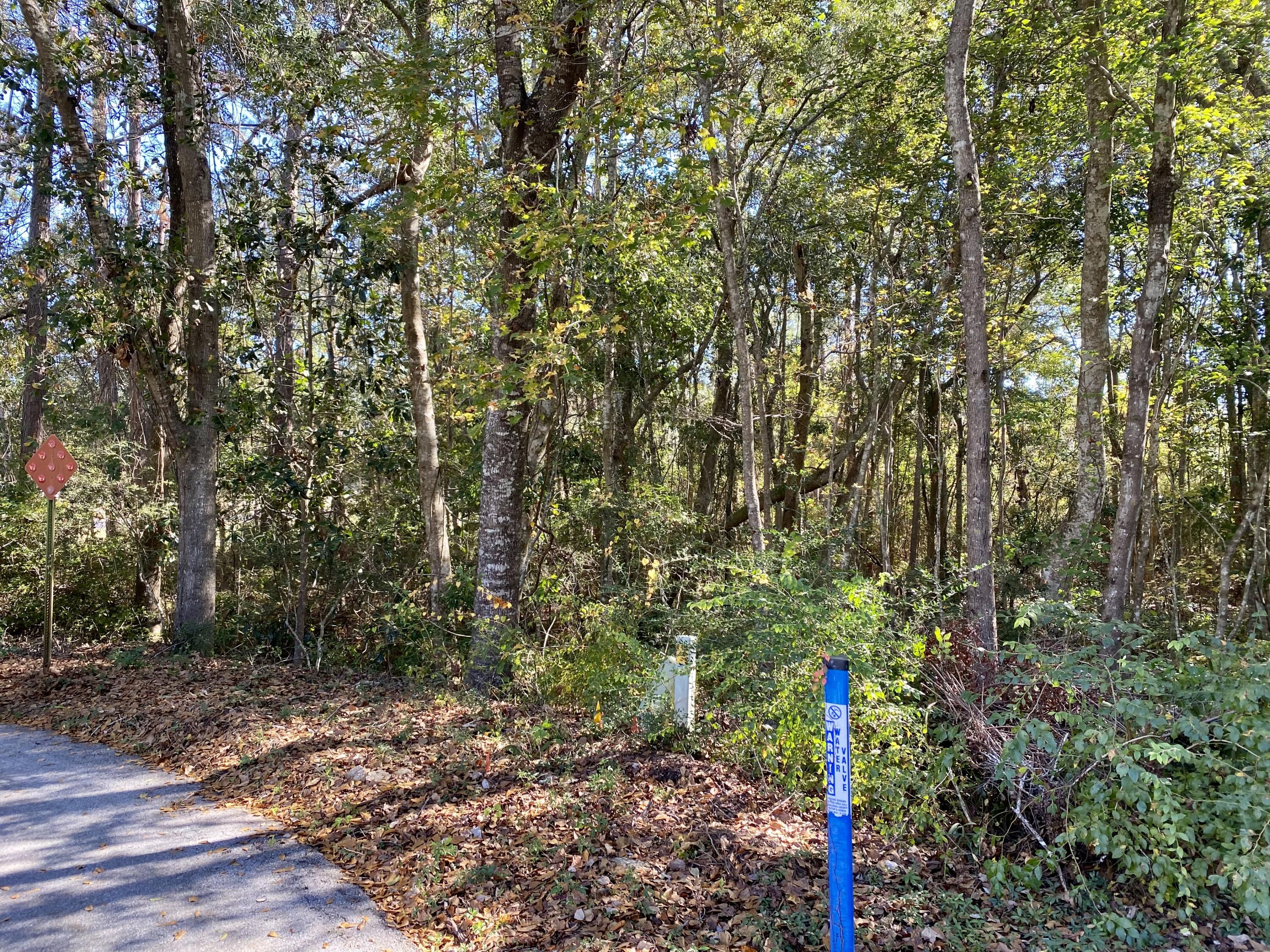 COUNTRY CLUB ESTATES 1 OF CRESTVIEW - Land