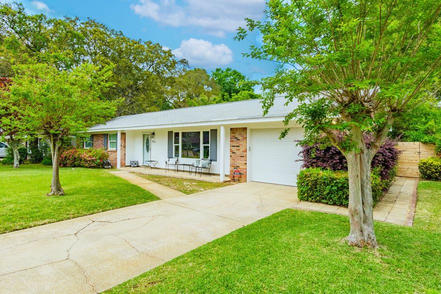 Open House today  from  1-3:30!! BEAUTIFUL HOME!!  GORGEOUS LOT!!  NEIGHBORHOOD BOAT RAMP!! NEIGHBORHOOD PARK!!  NO HOA!! An inviting property with an enchanting backyard makes this house a home.  The backyard provides an idyllic settling for gatherings, gardening. or simply relaxing. The layout utilizes every inch of space and is welcoming from the moment you walk in.  The owner has made great design choices. Beautiful LVP throughout the home. This home has a prime location with an easy commute to both Eglin AFB and Hurlburt. Being convenient to both Eglin Pkwy and Beal Pkwy, the location allows easy access to basically everything!!  A wonderful neighborhood   perfect to walk, ride bikes and for children to play with a beautiful home PRICED below $400,000!!  WELCOME HOME!!