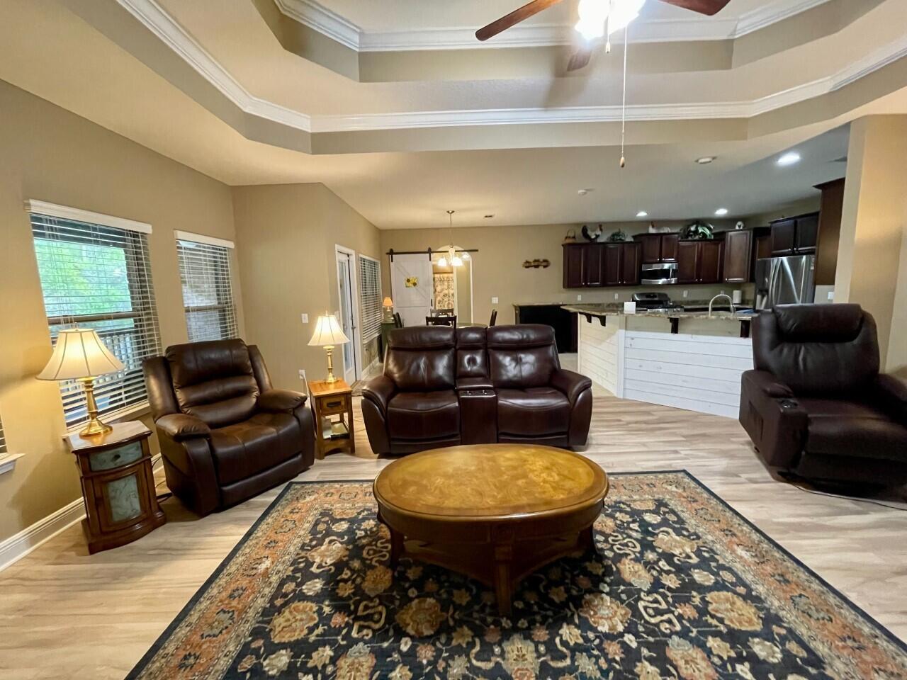 HAMMOCK BAY - Residential