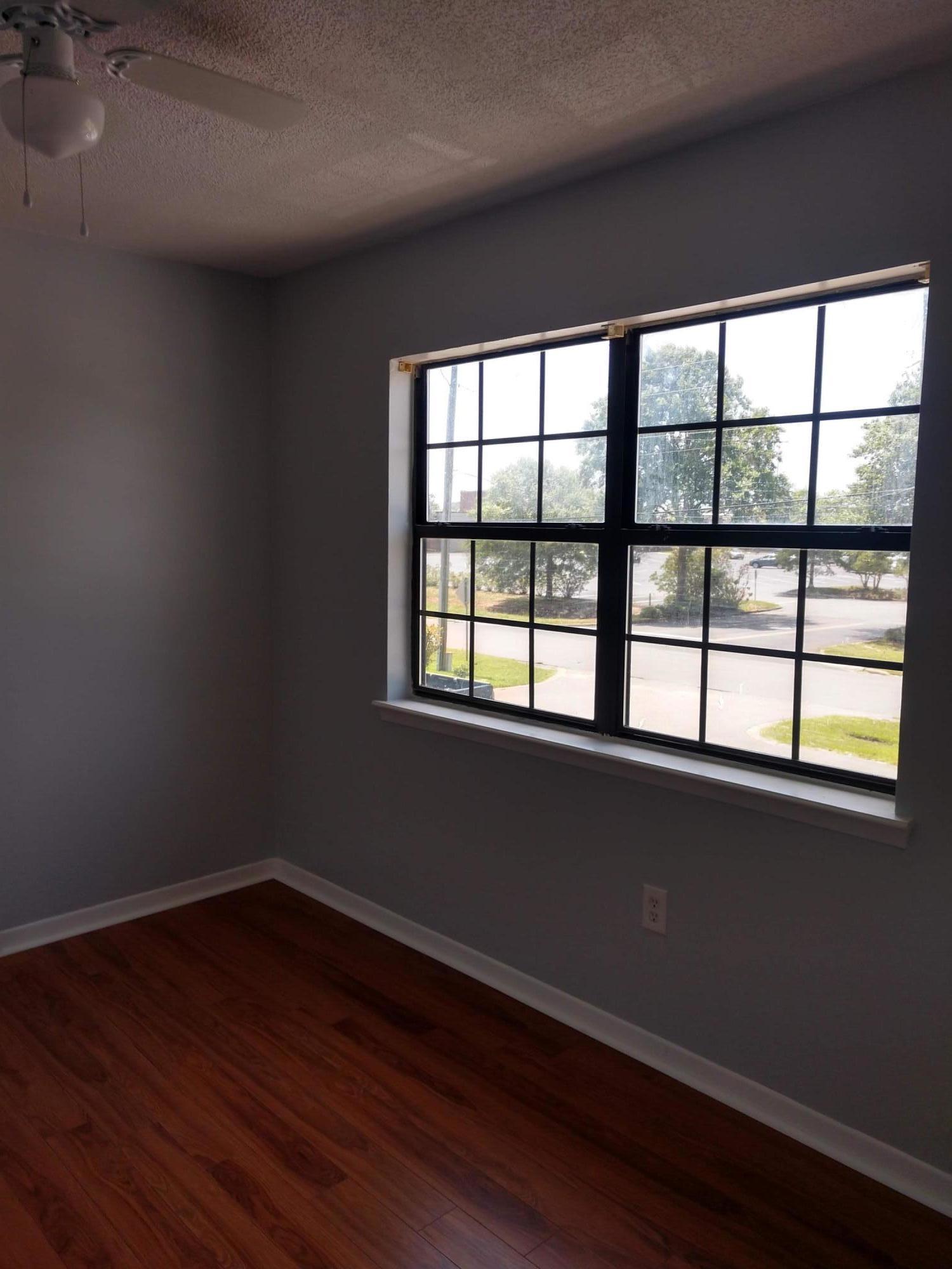 CAMBRIDGE T/H - Residential