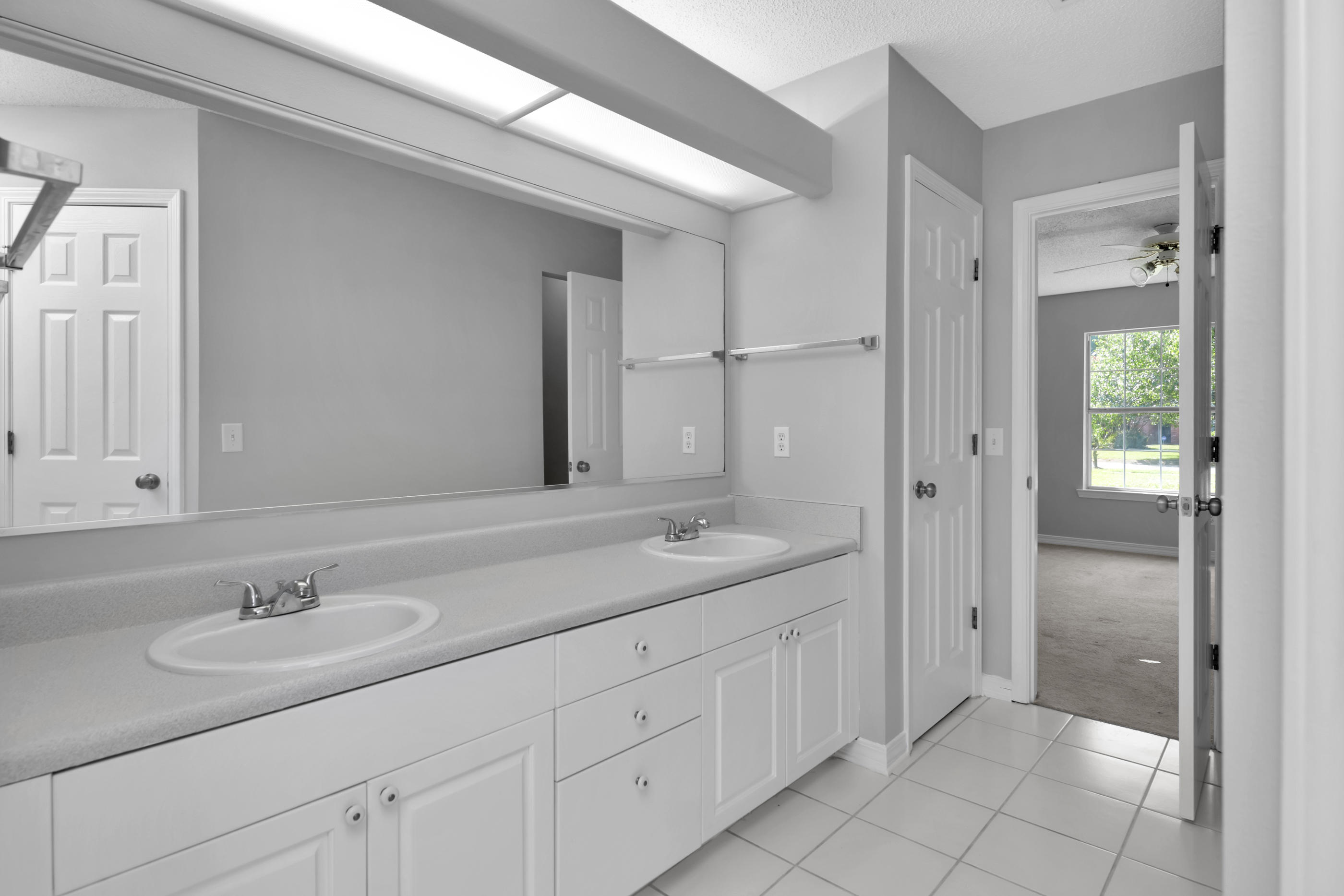 ORION LAKE - Residential