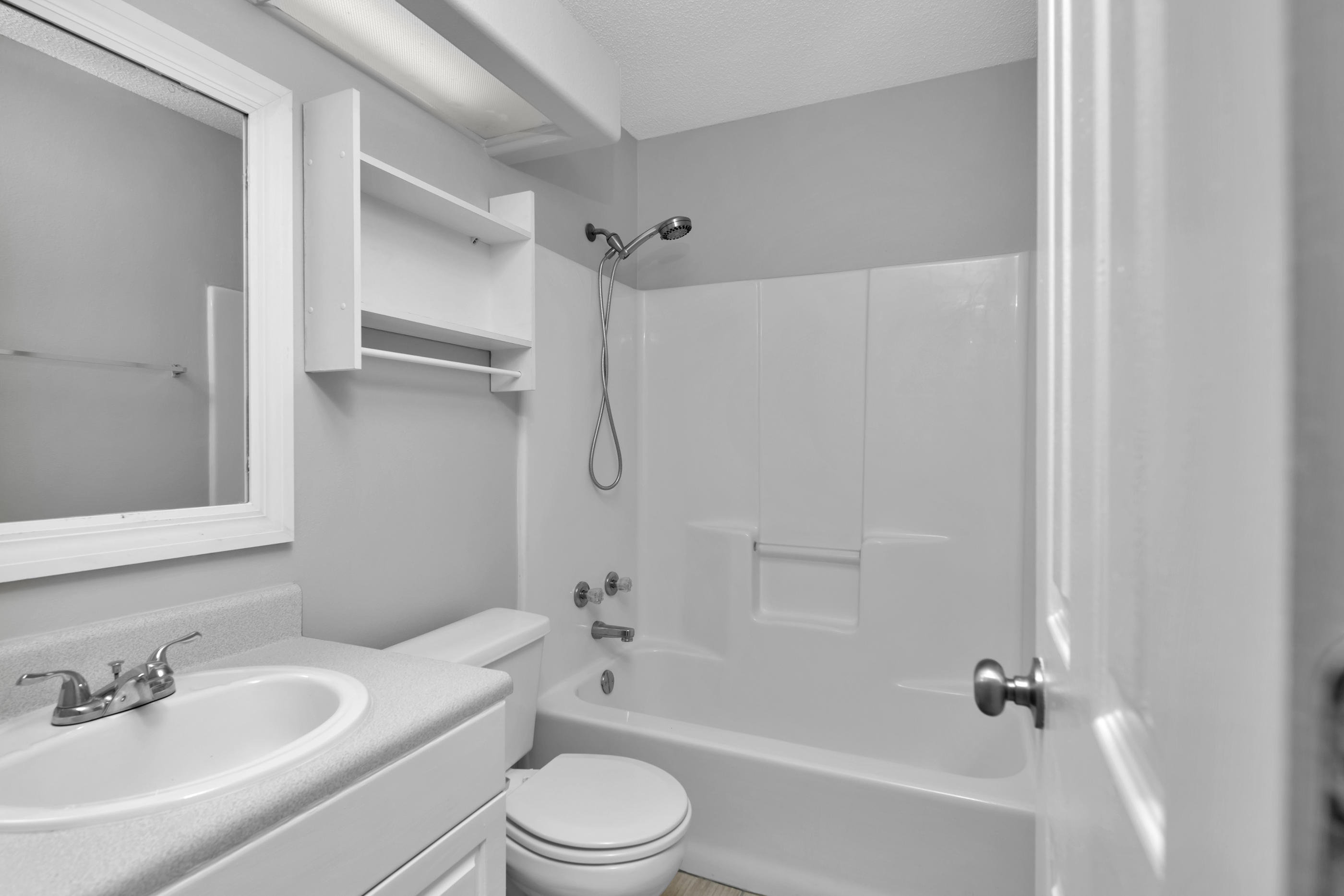 ORION LAKE - Residential