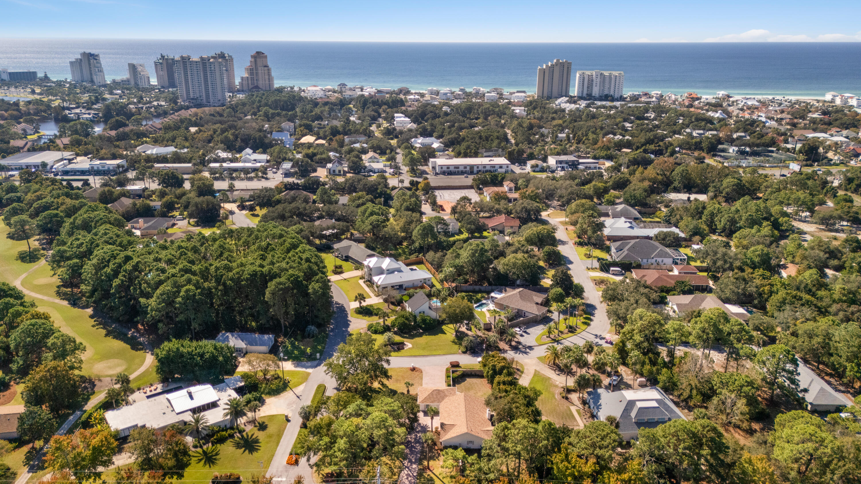 SANDESTIN ESTATES - Residential