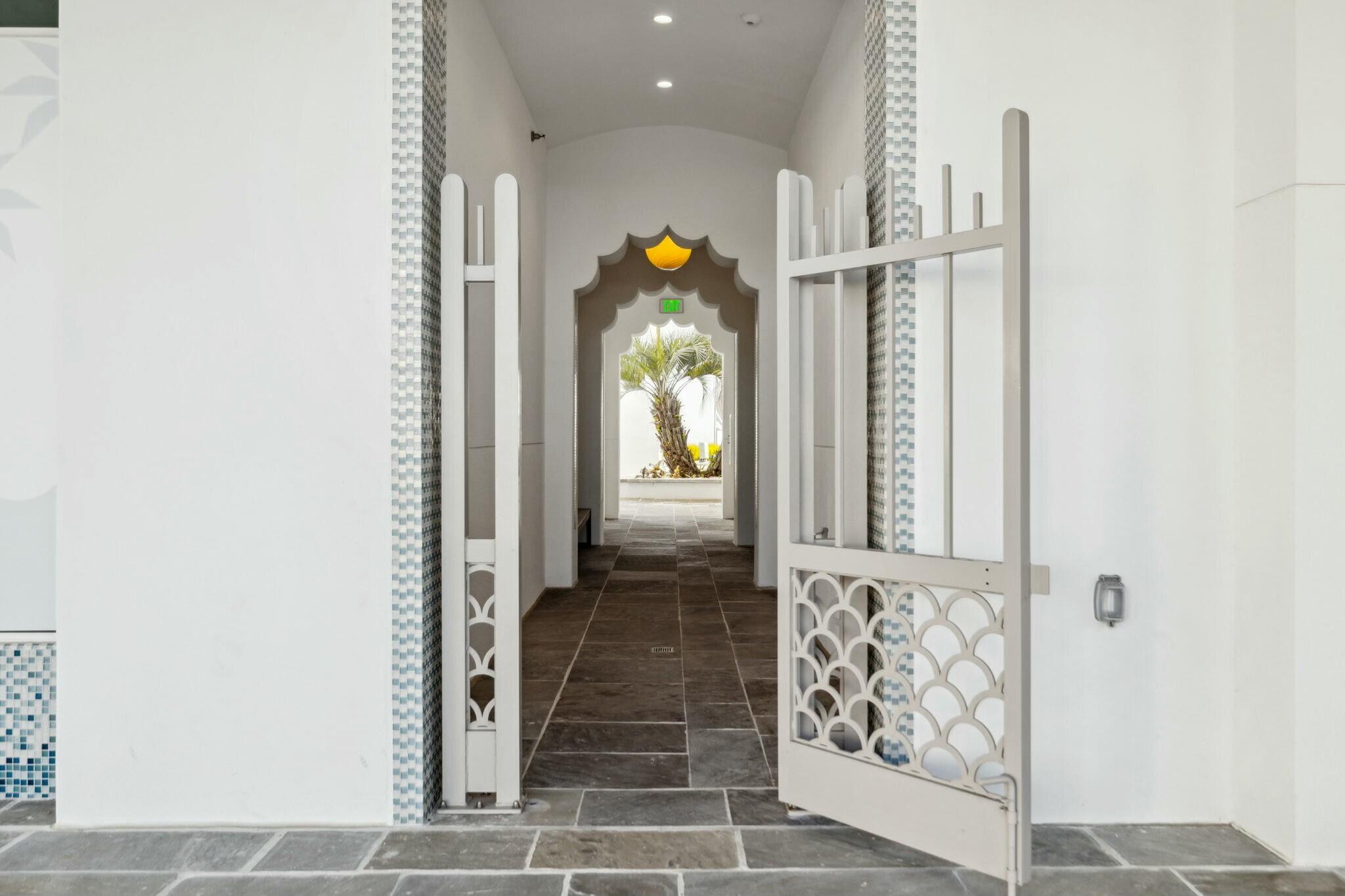ALYS BEACH - Residential