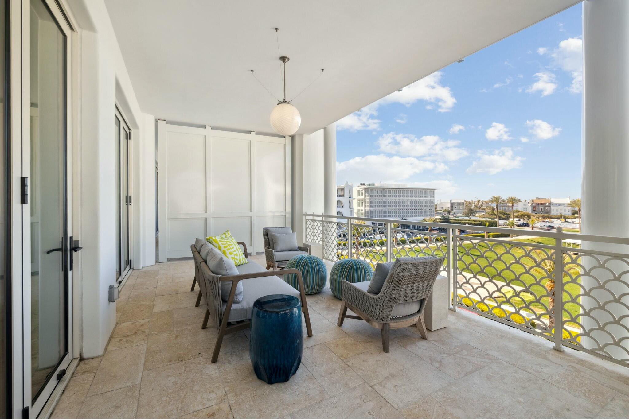 ALYS BEACH - Residential