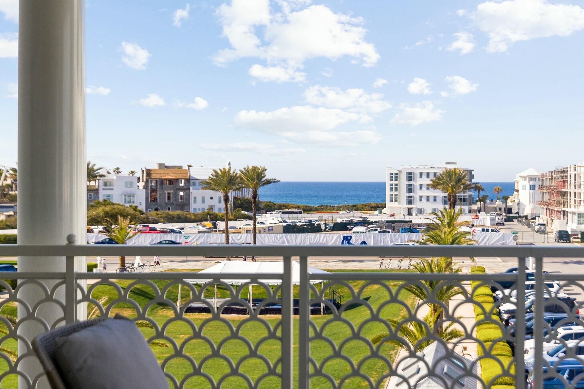 ALYS BEACH - Residential