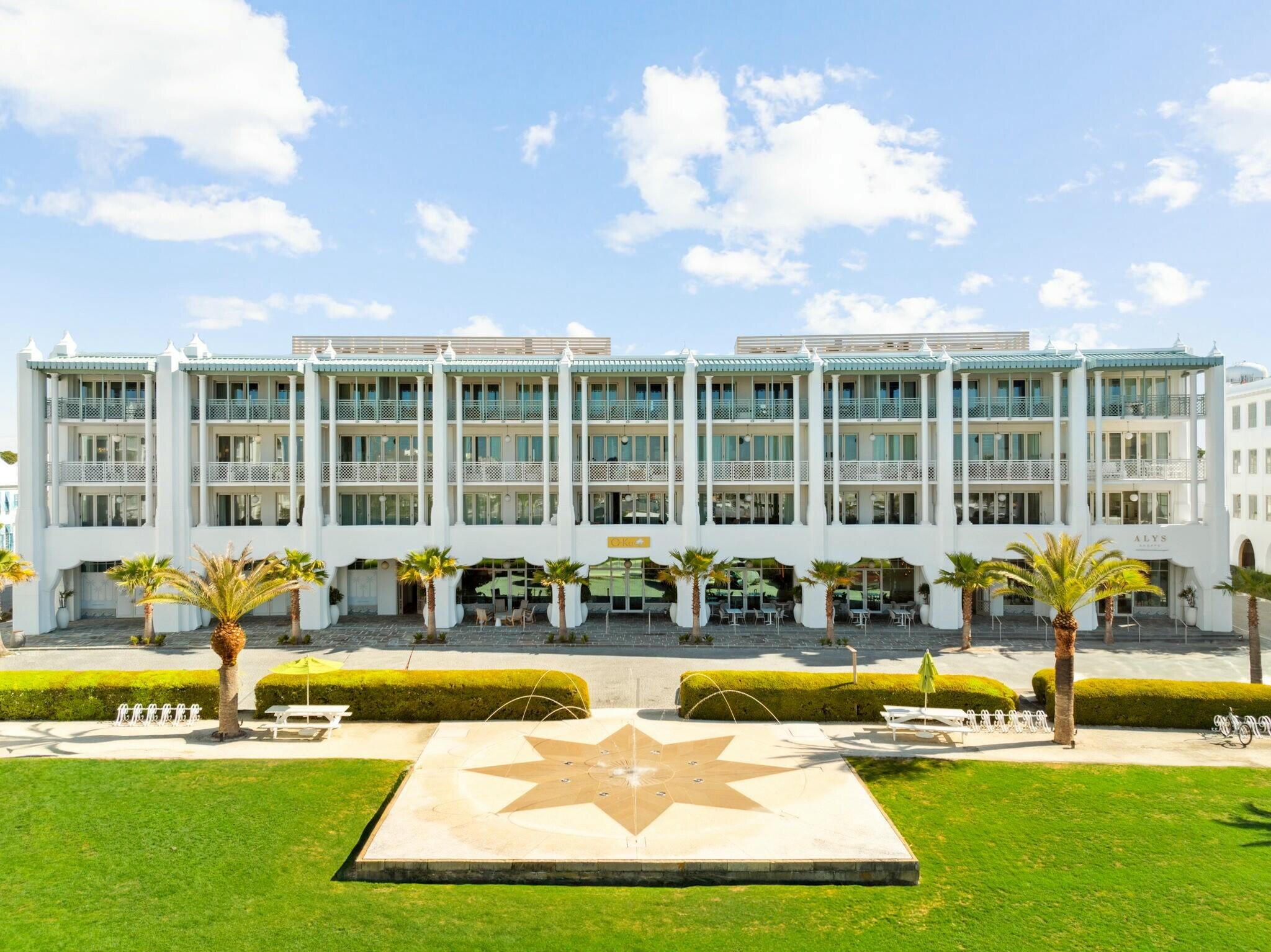 ALYS BEACH - Residential