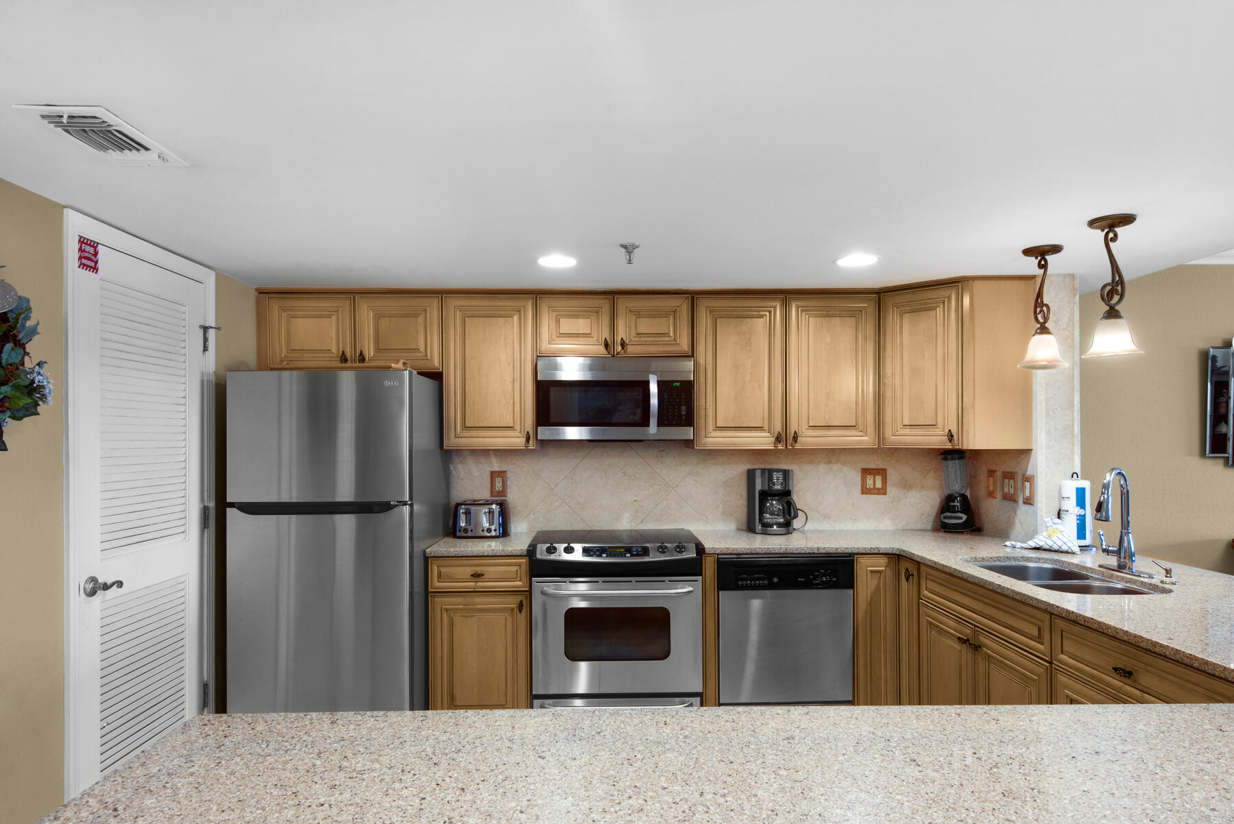 BREAKERS EAST CONDO - Residential