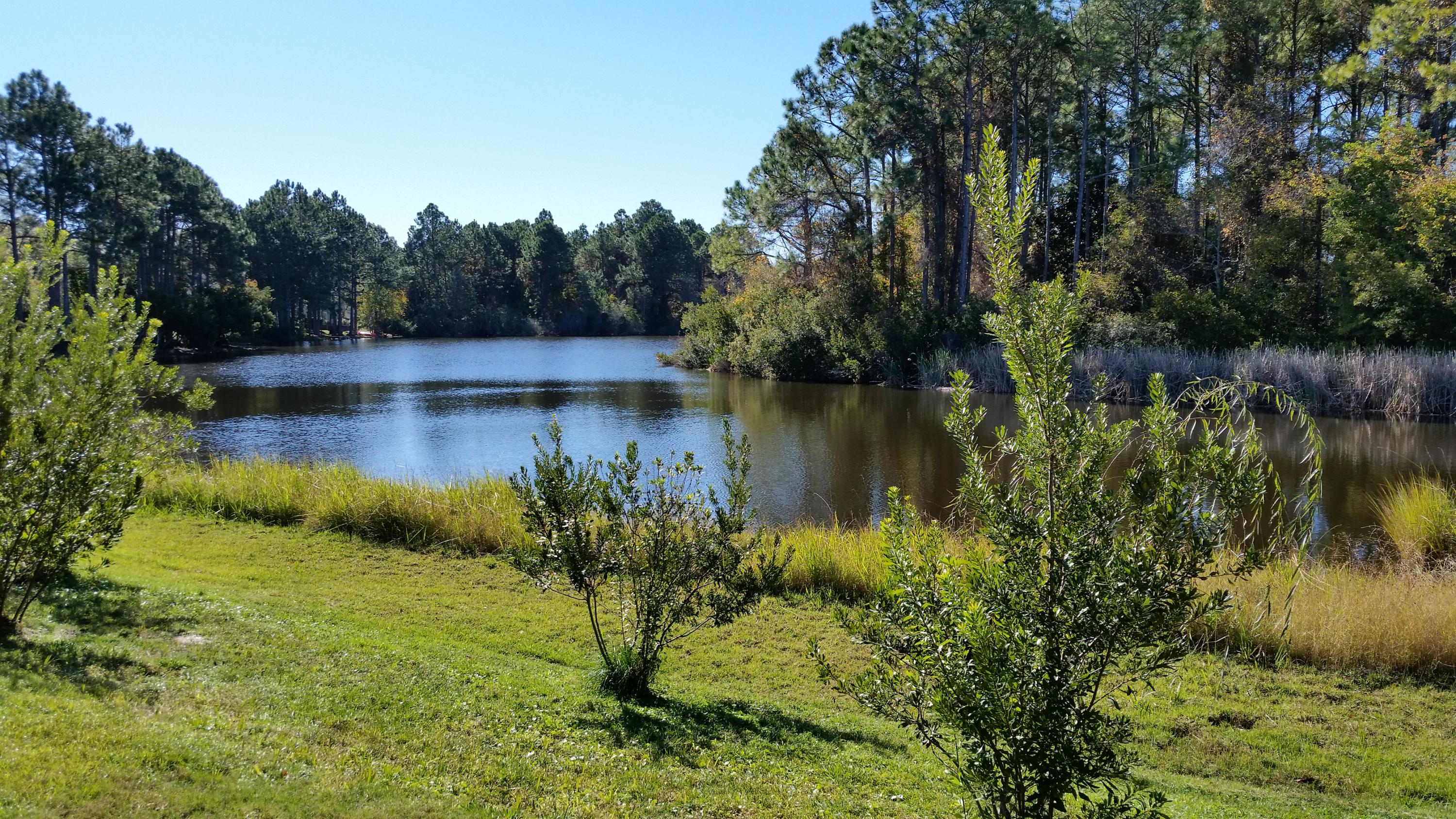 TWIN LAKES TOWNHOMES PH 2 - Residential