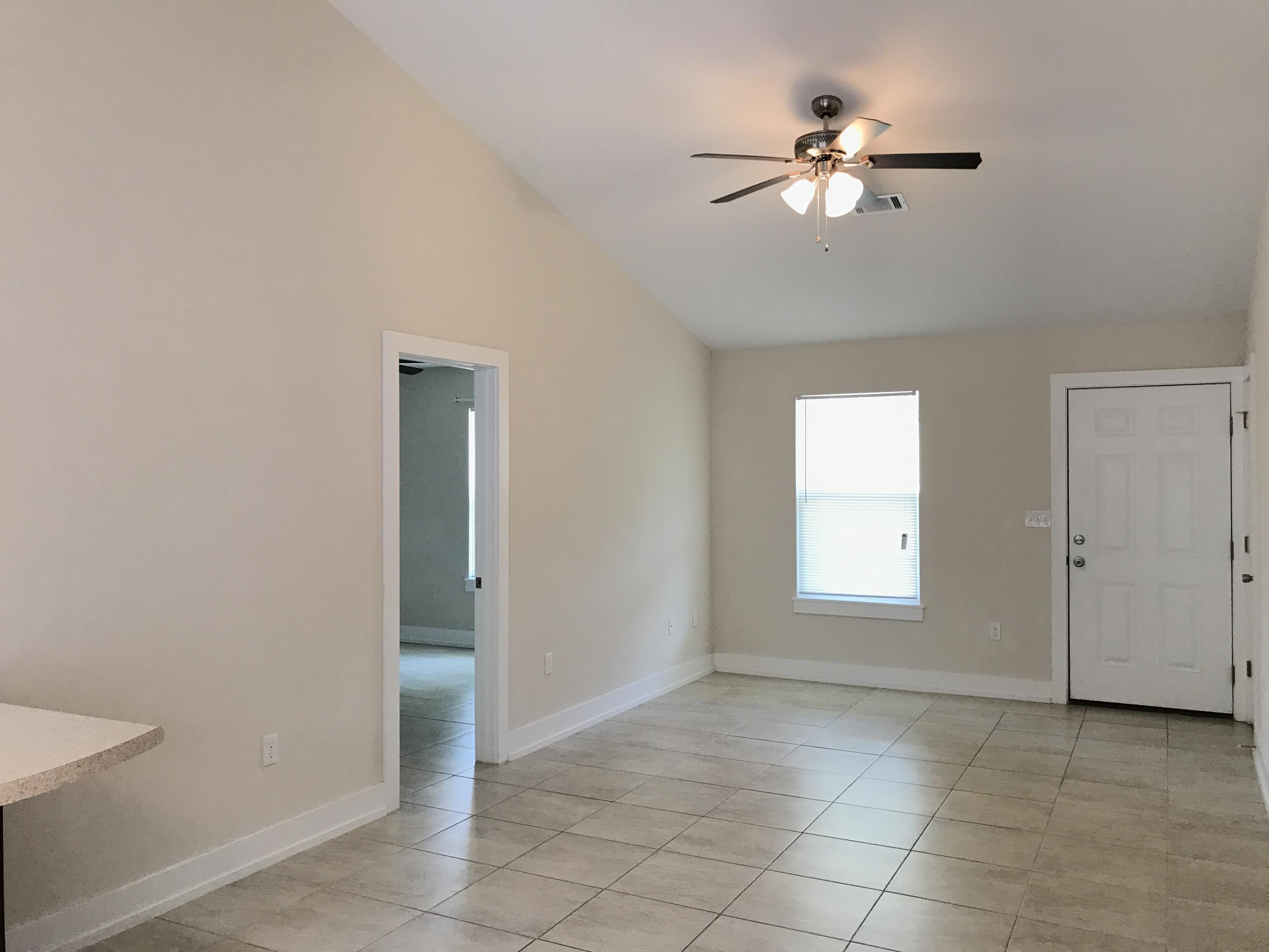 ADAMS-POWELL LOT 23 BLK E - Residential Lease