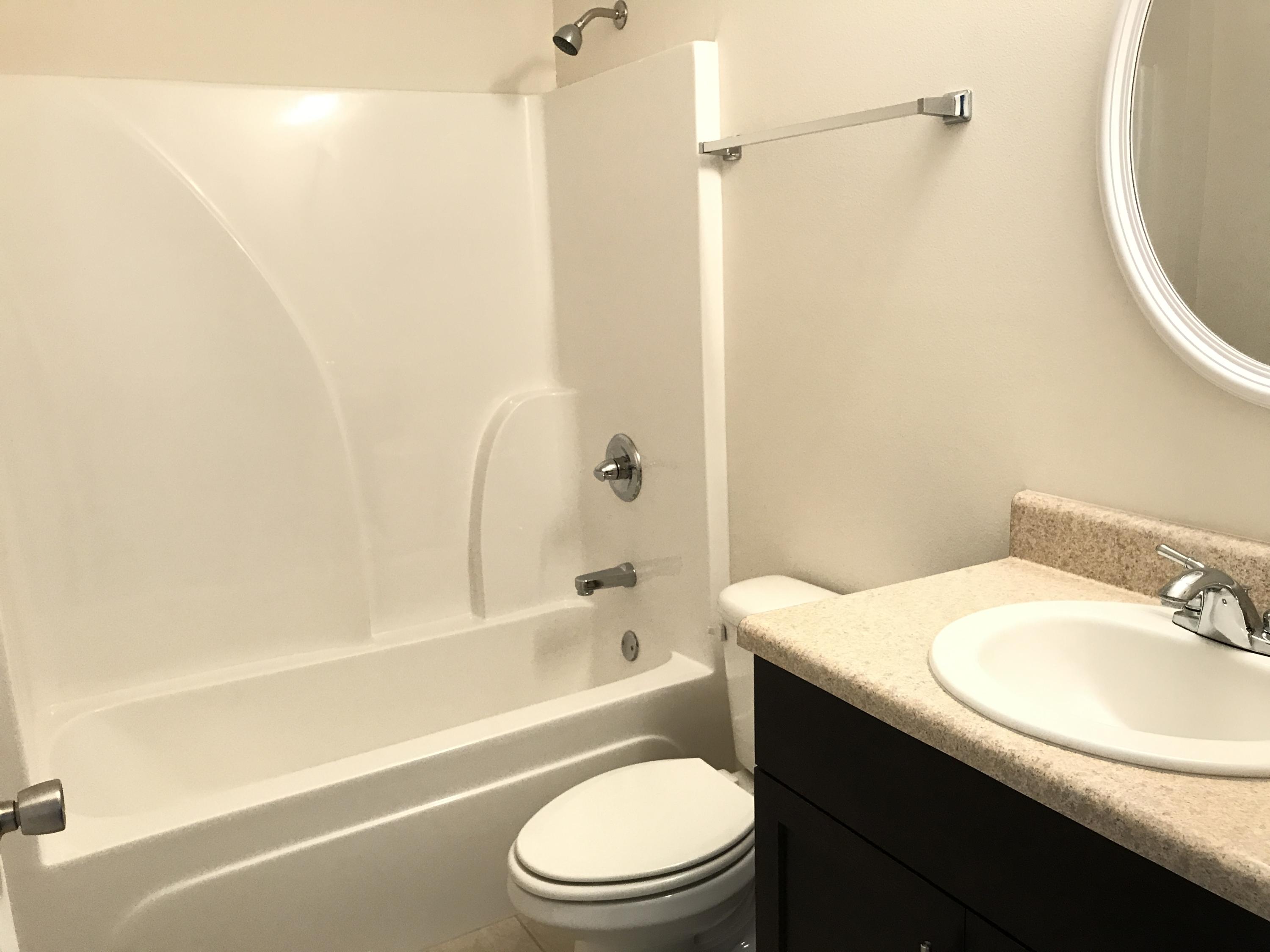 ADAMS-POWELL LOT 23 BLK E - Residential Lease