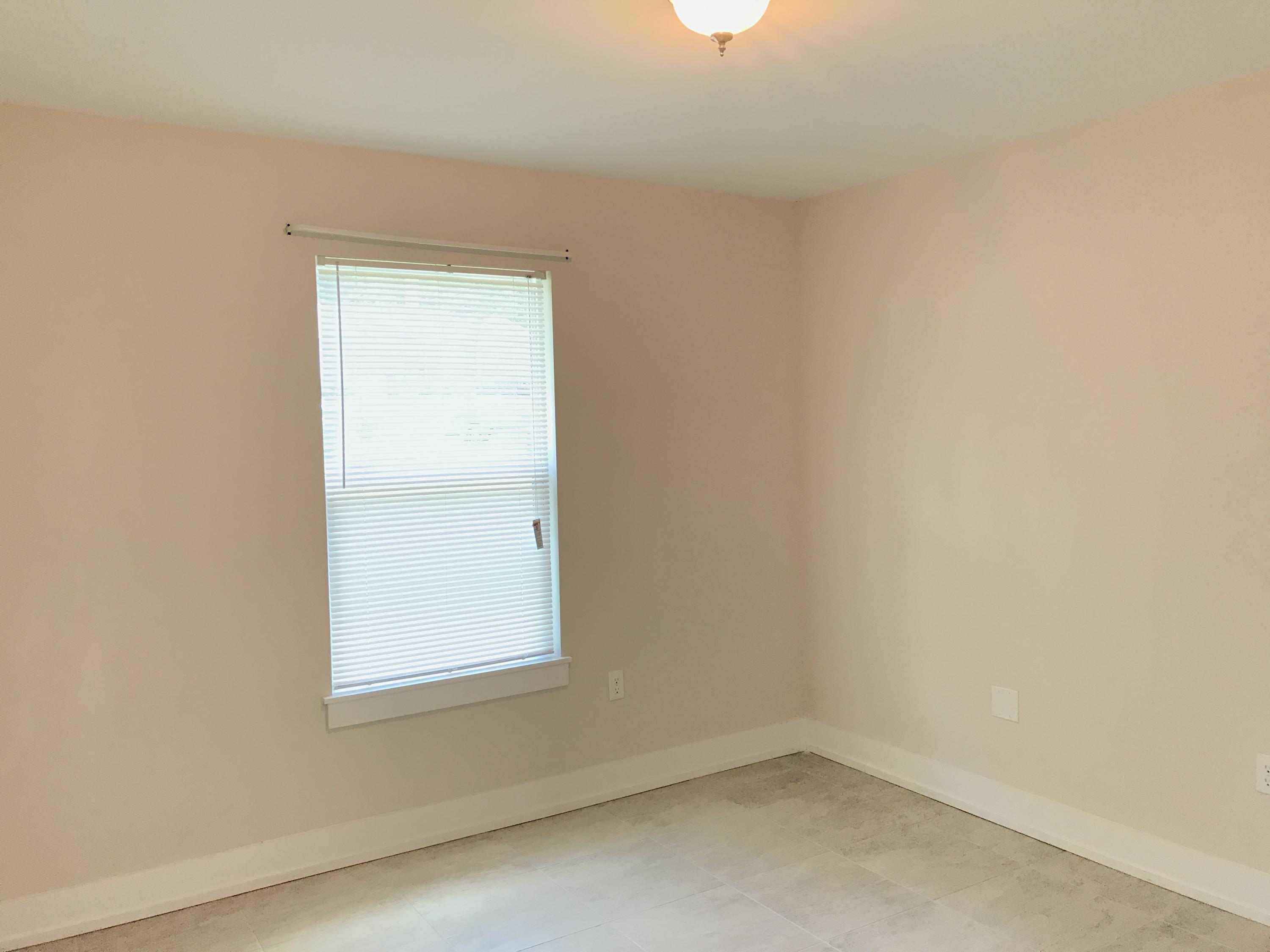 ADAMS-POWELL LOT 23 BLK E - Residential Lease