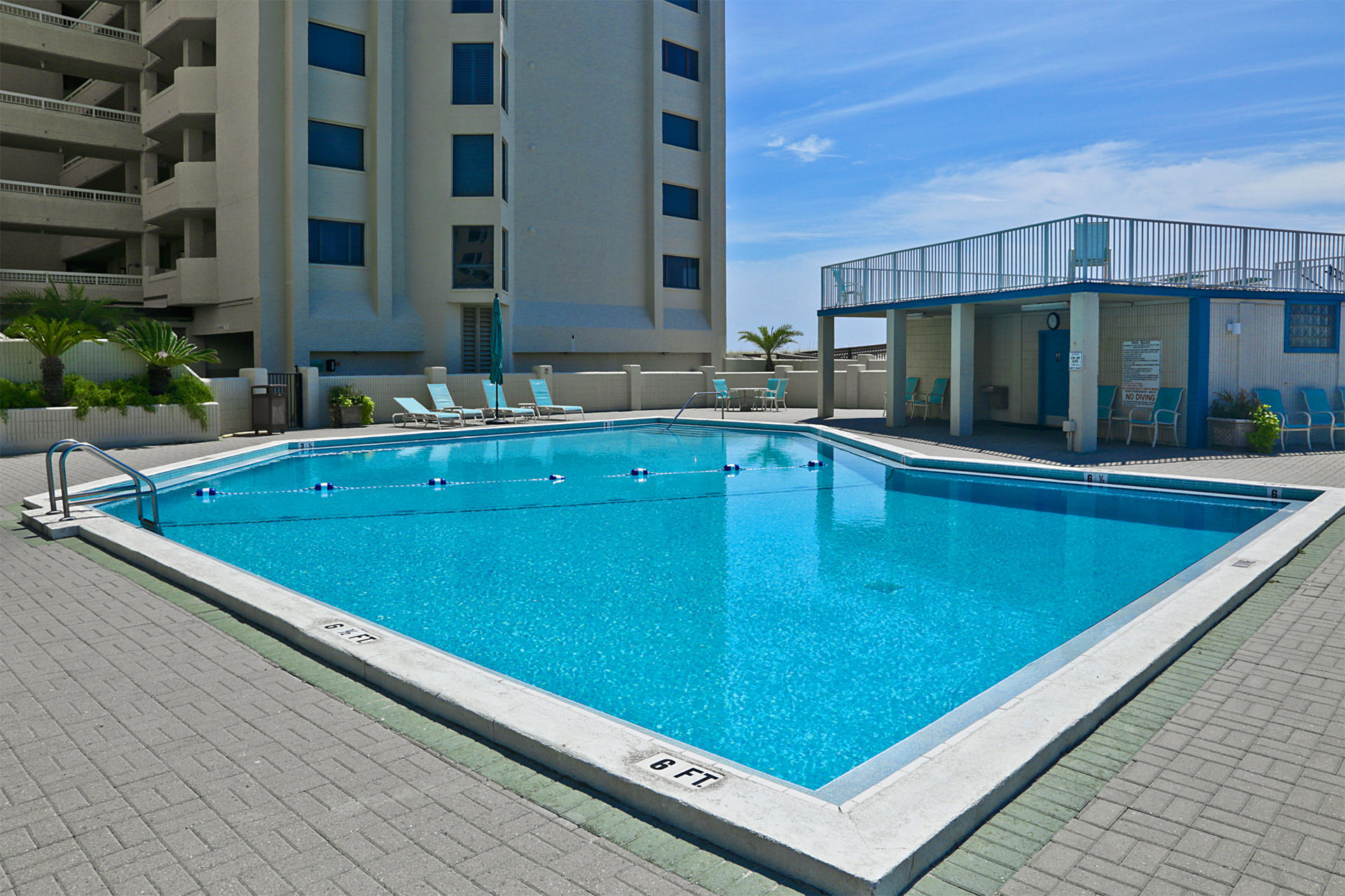 INLET REEF CLUB CONDO - Residential