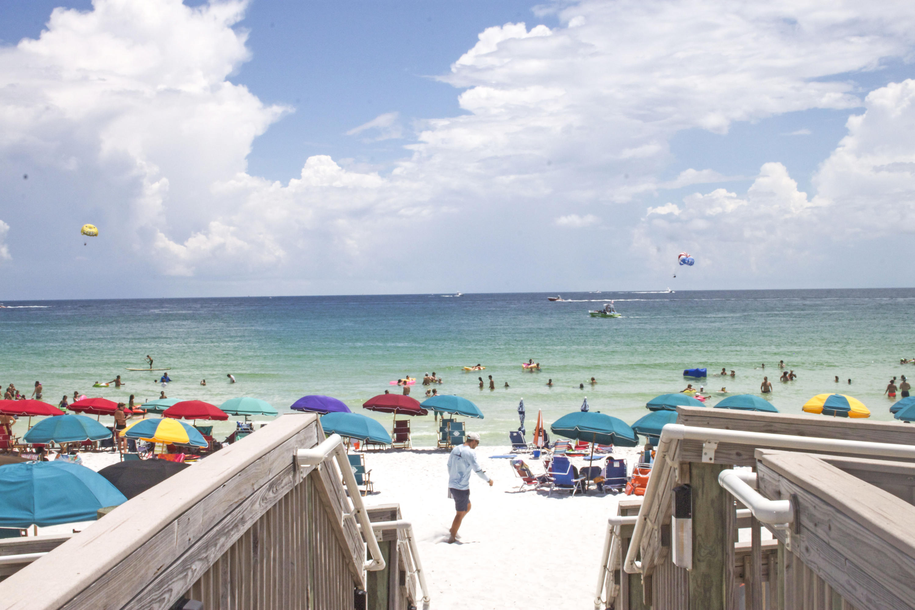 INLET REEF CLUB CONDO - Residential