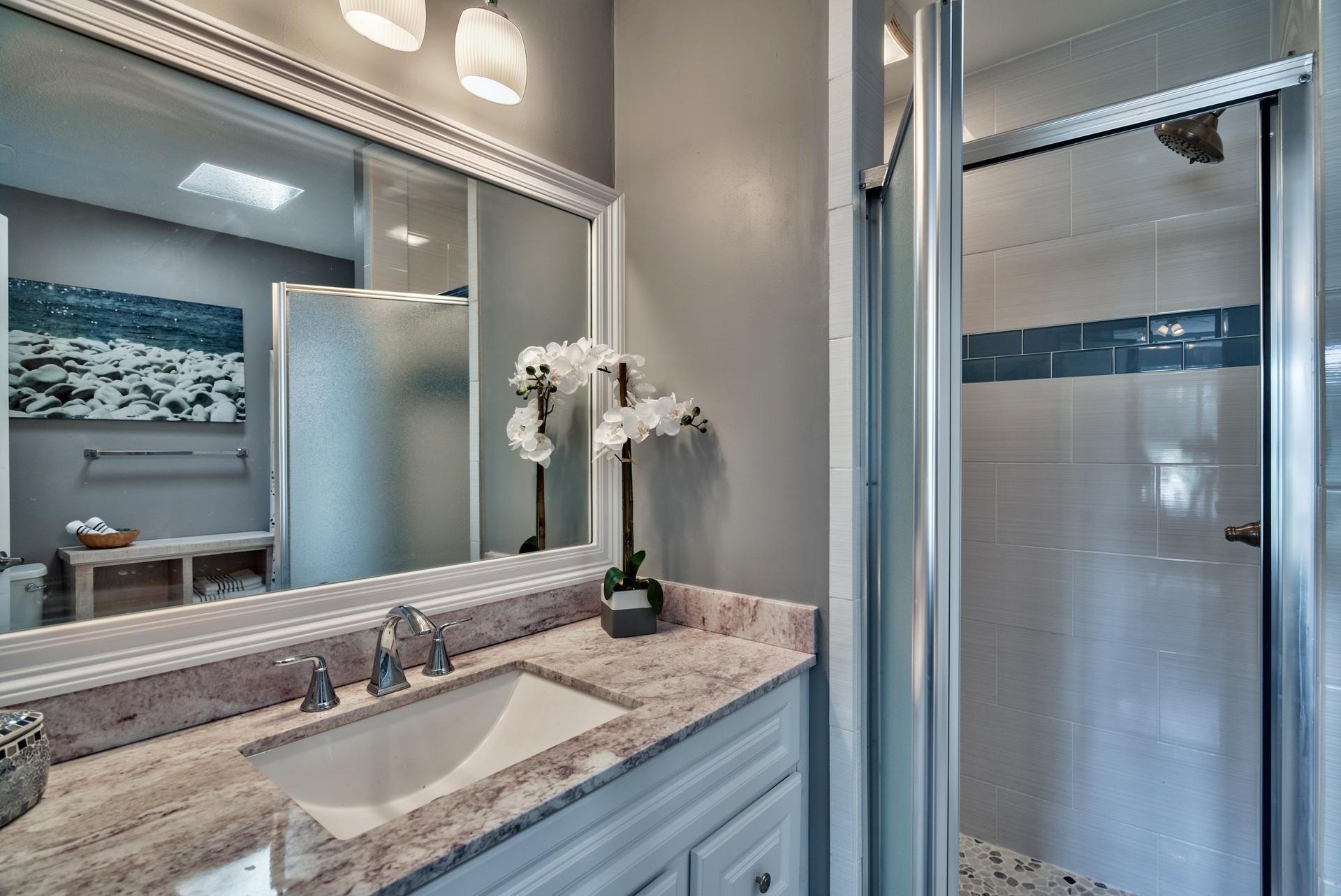 REGENCY PARK - Residential