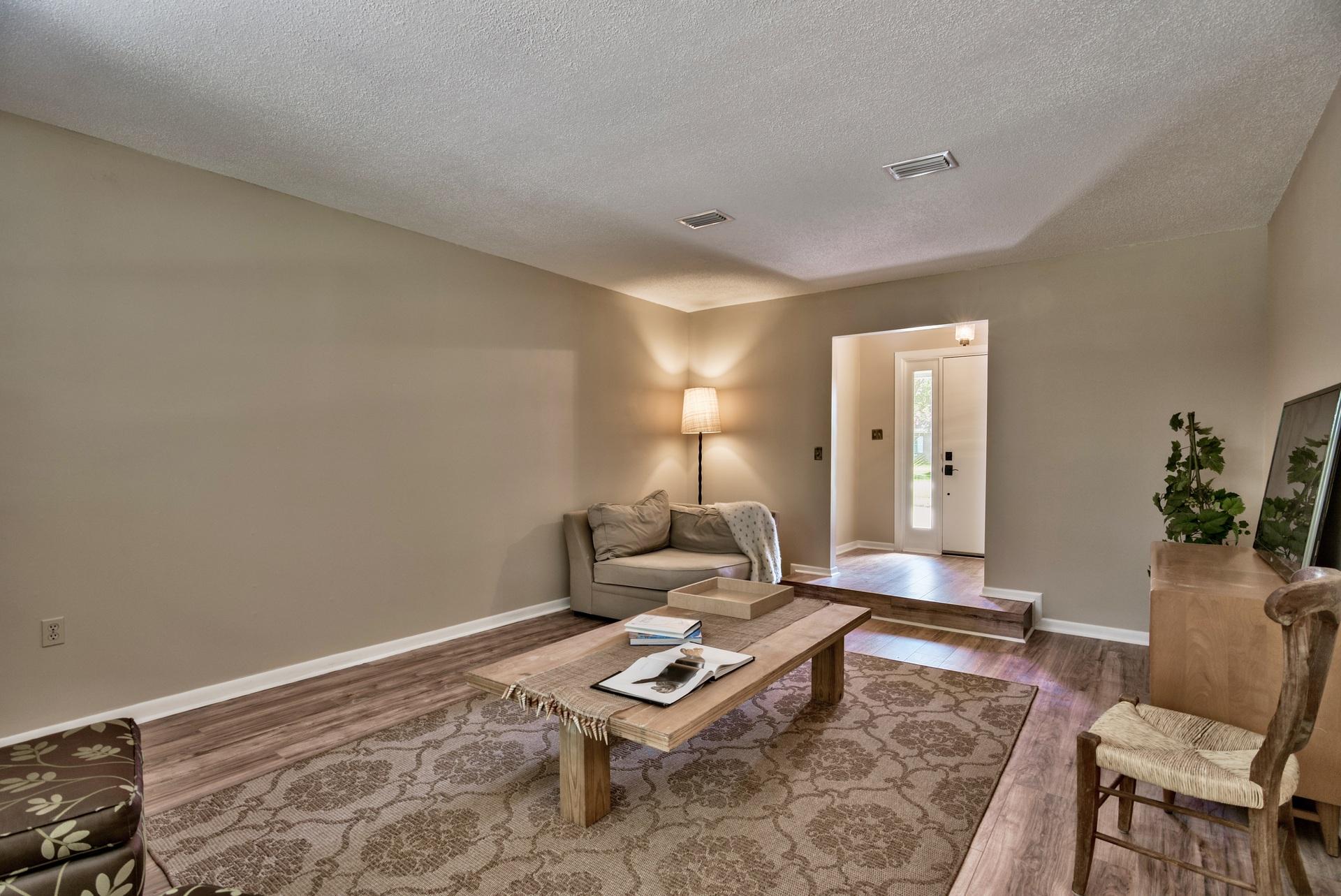 REGENCY PARK - Residential