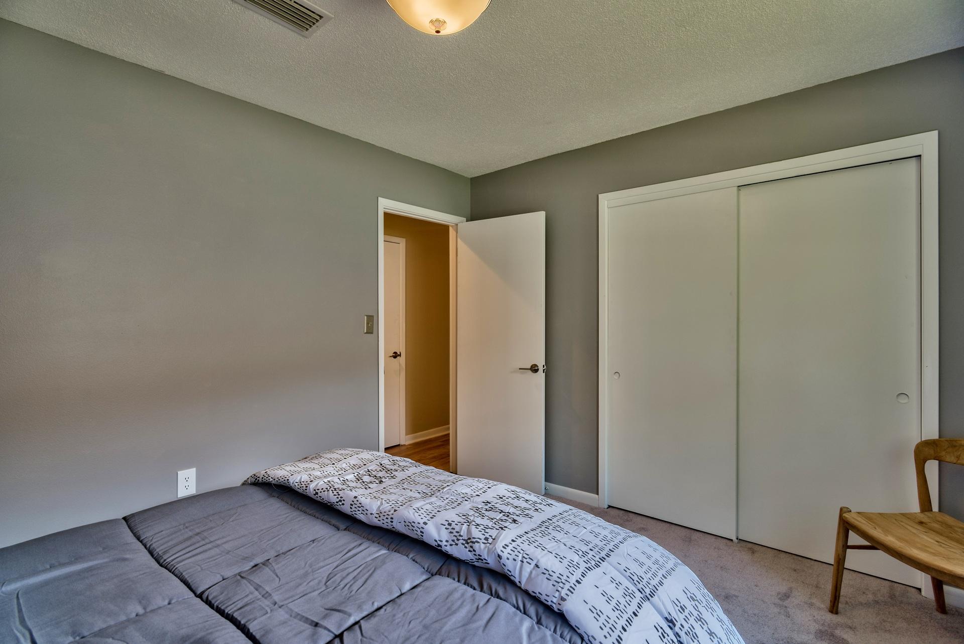 REGENCY PARK - Residential