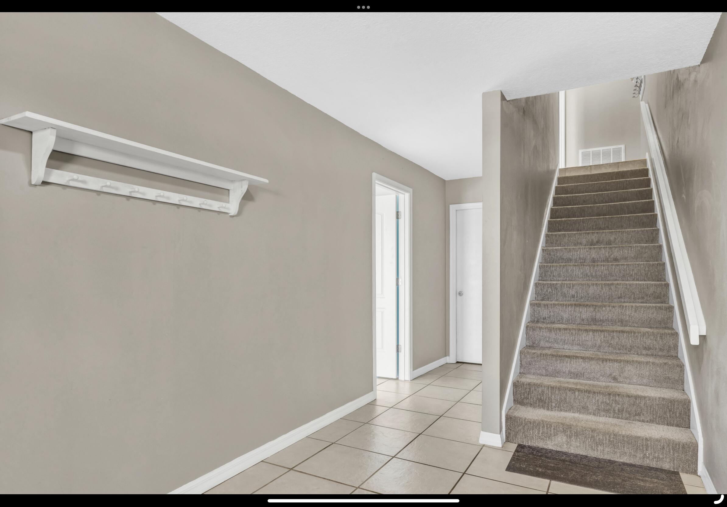 SEAVIEW WEST T/H - Residential