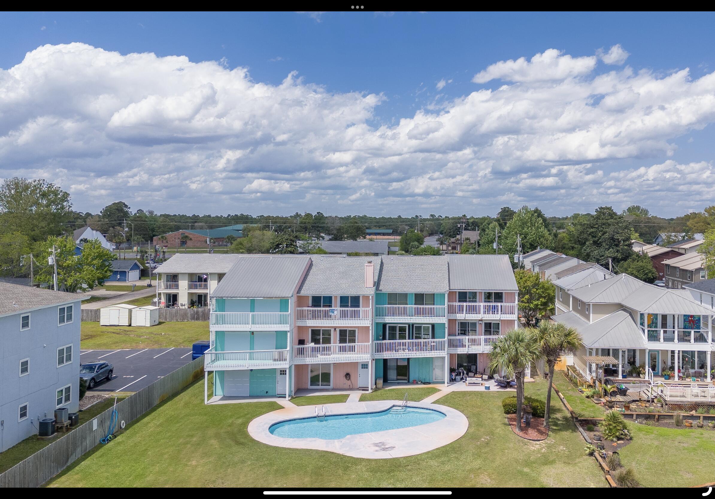 SEAVIEW WEST T/H - Residential