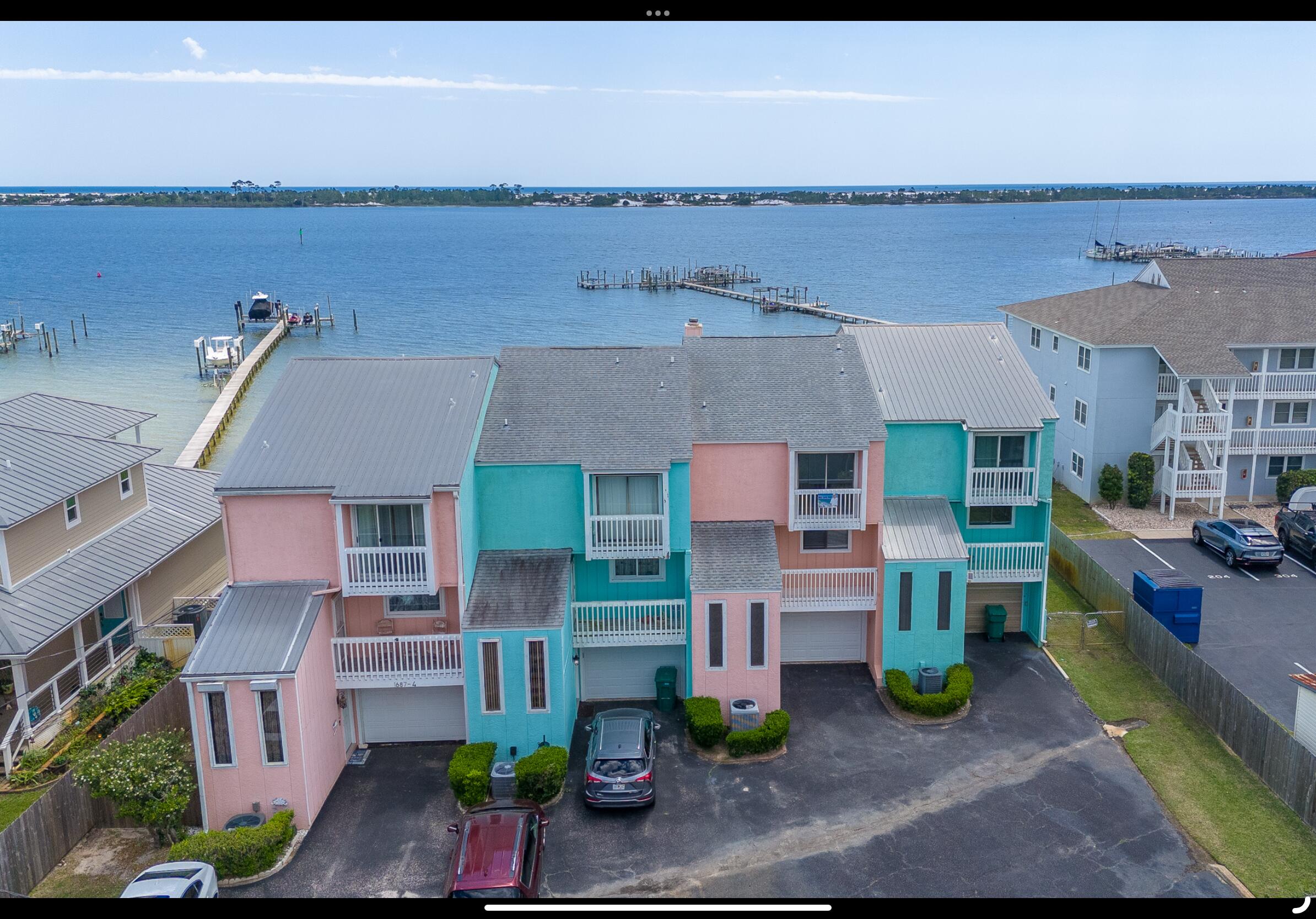 SEAVIEW WEST T/H - Residential