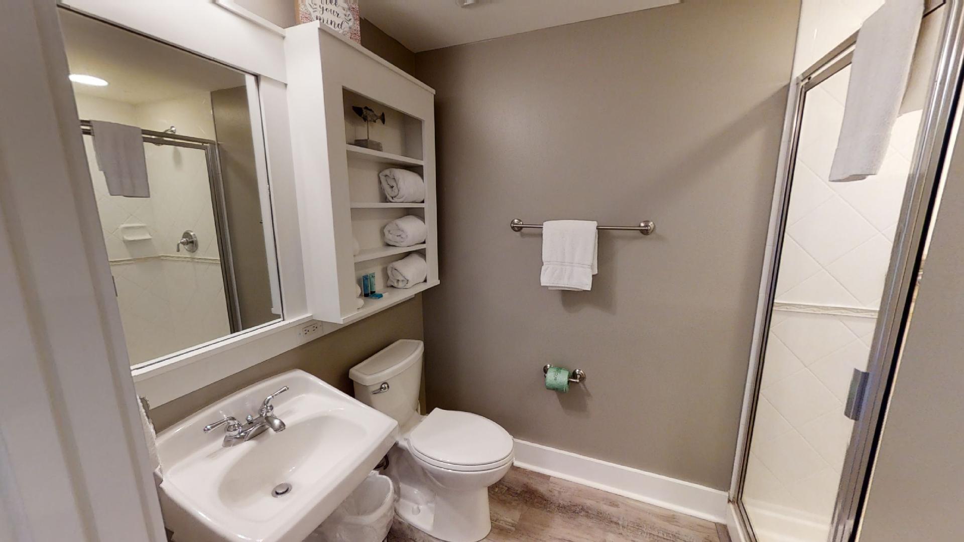 PILOT HOUSE - Residential