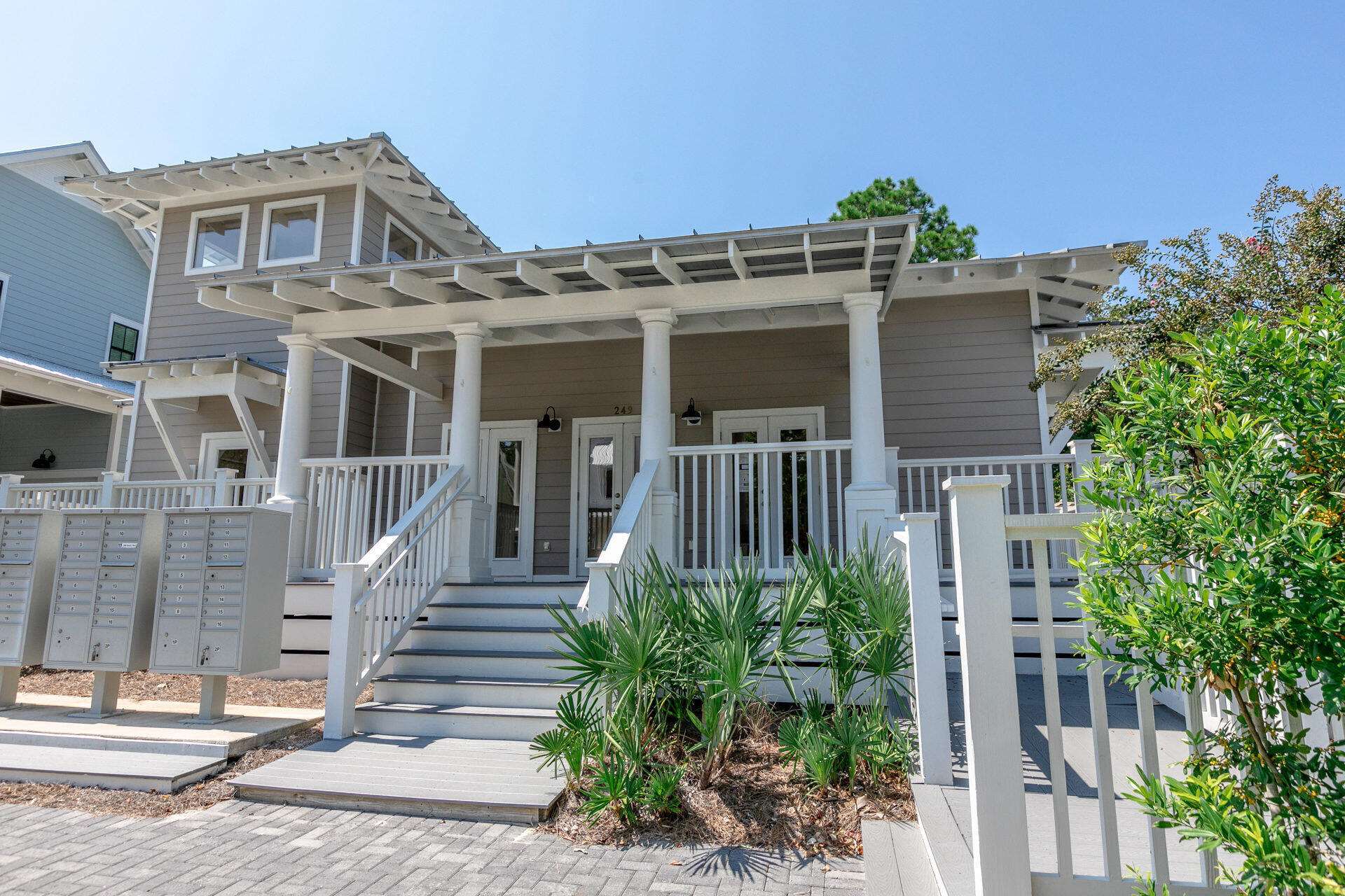 LAKESIDE AT BLUE MOUNTAIN BEACH - Land