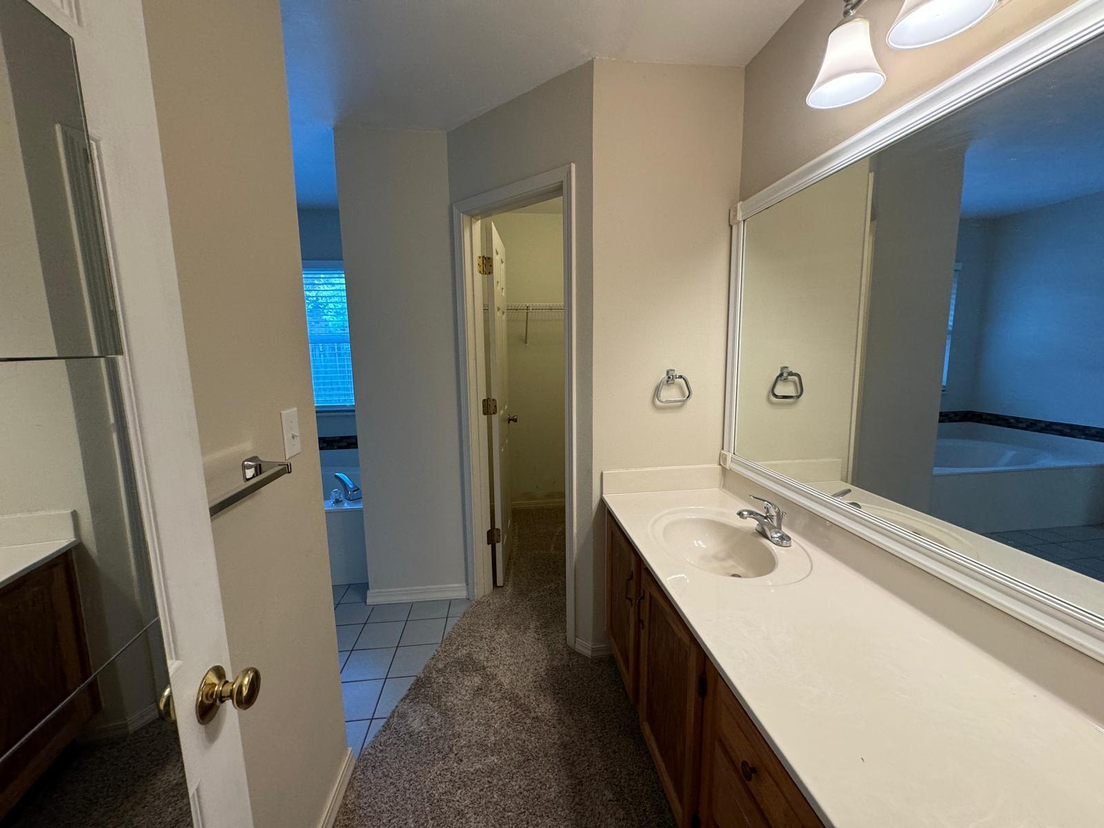 RAINTREE ESTATES - Residential Lease