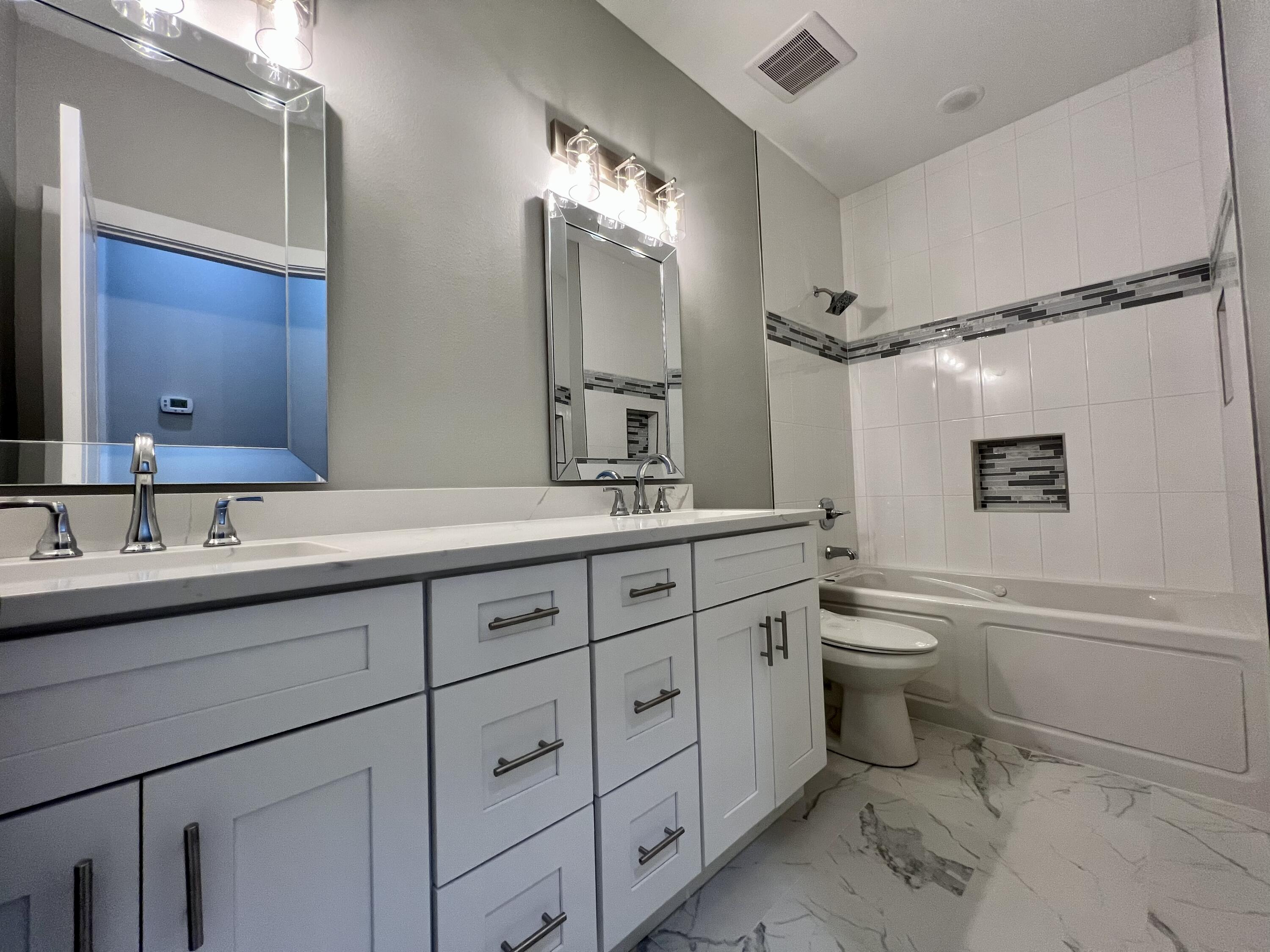 VALPARAISO PLAT 15 - Residential