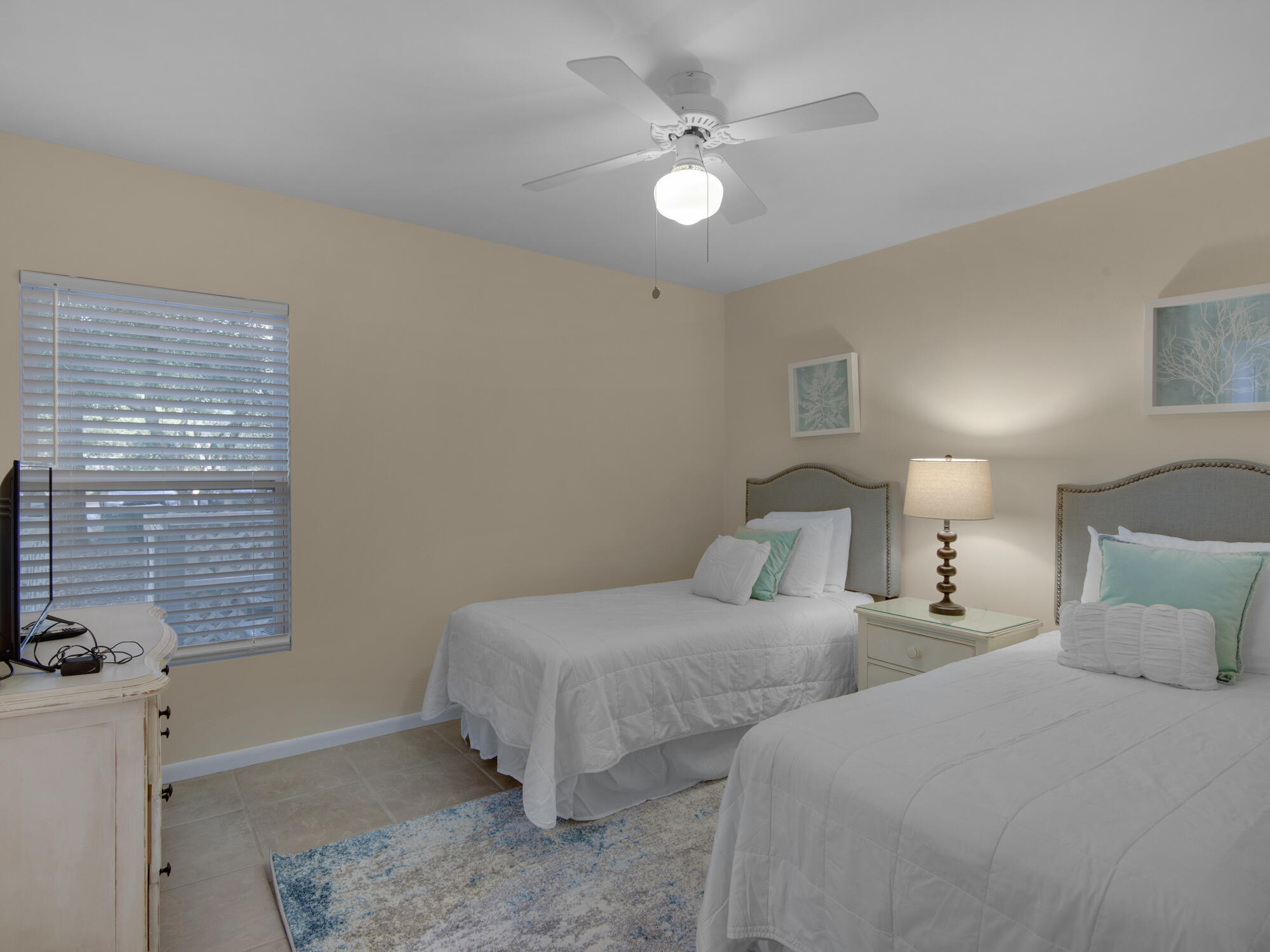 HIDDEN DUNES BEACH COTTAGES 1 - Residential