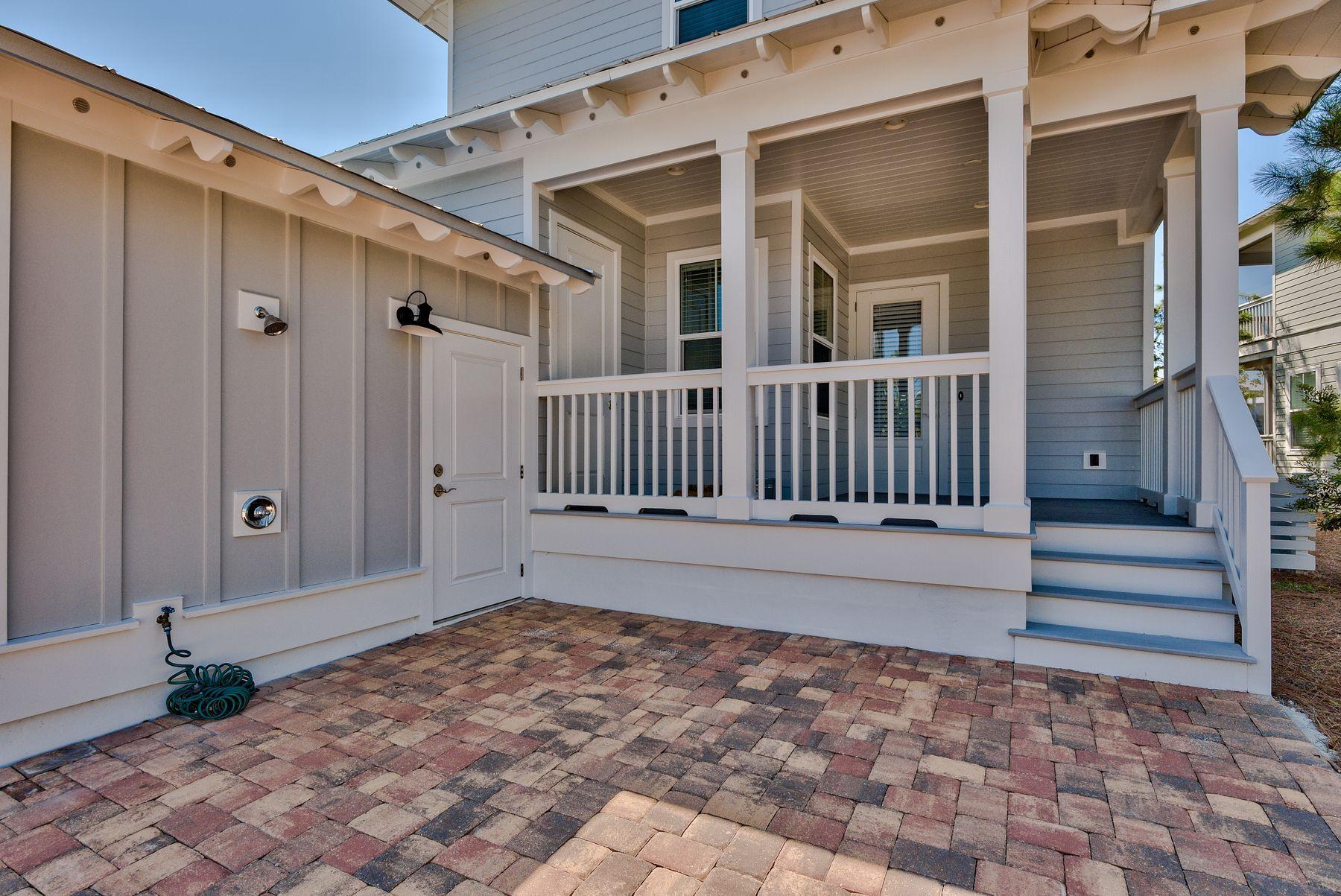 NATUREWALK AT SEAGROVE - Residential