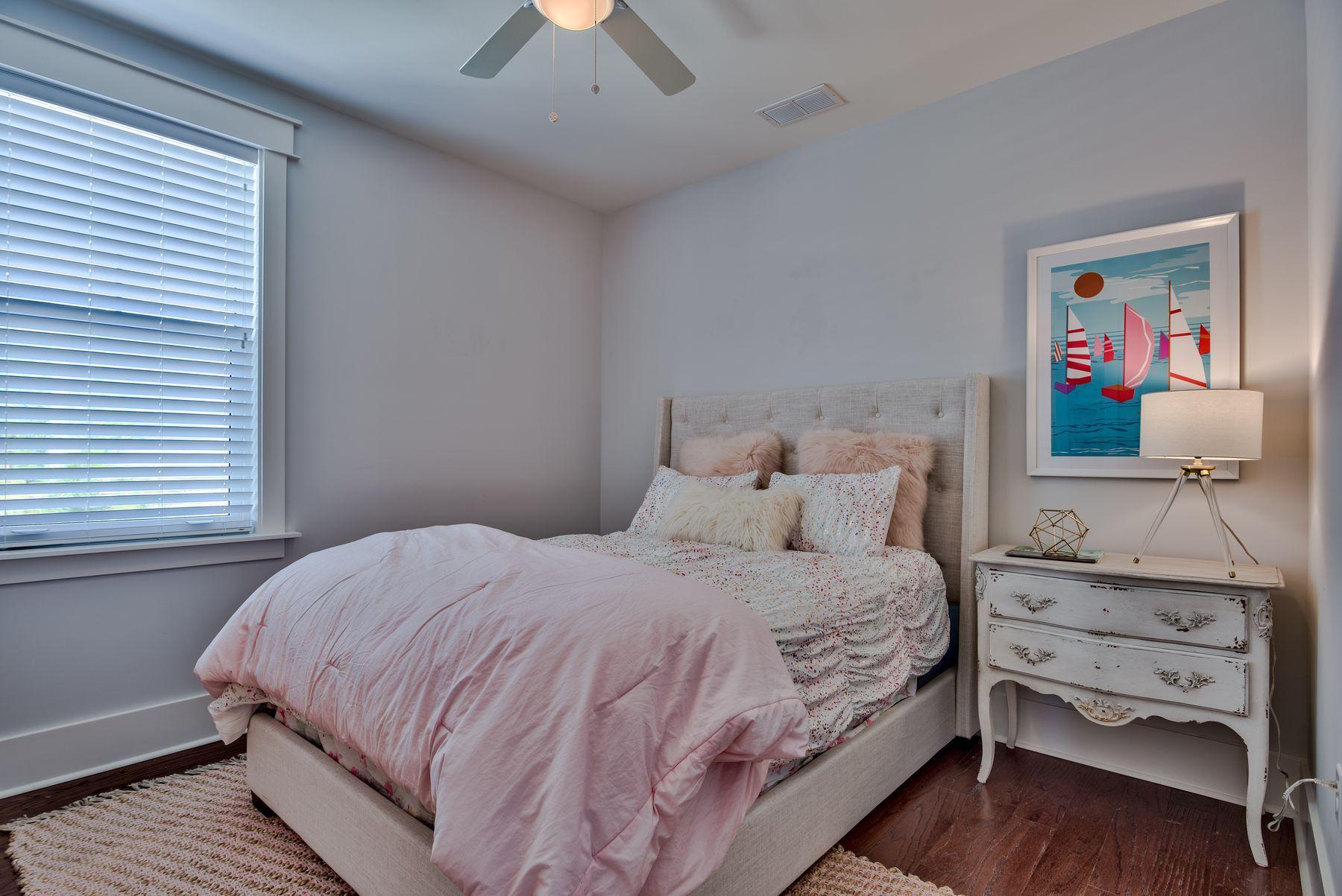 NATUREWALK AT SEAGROVE - Residential