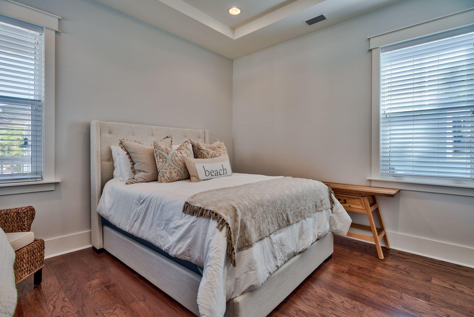 NATUREWALK AT SEAGROVE - Residential